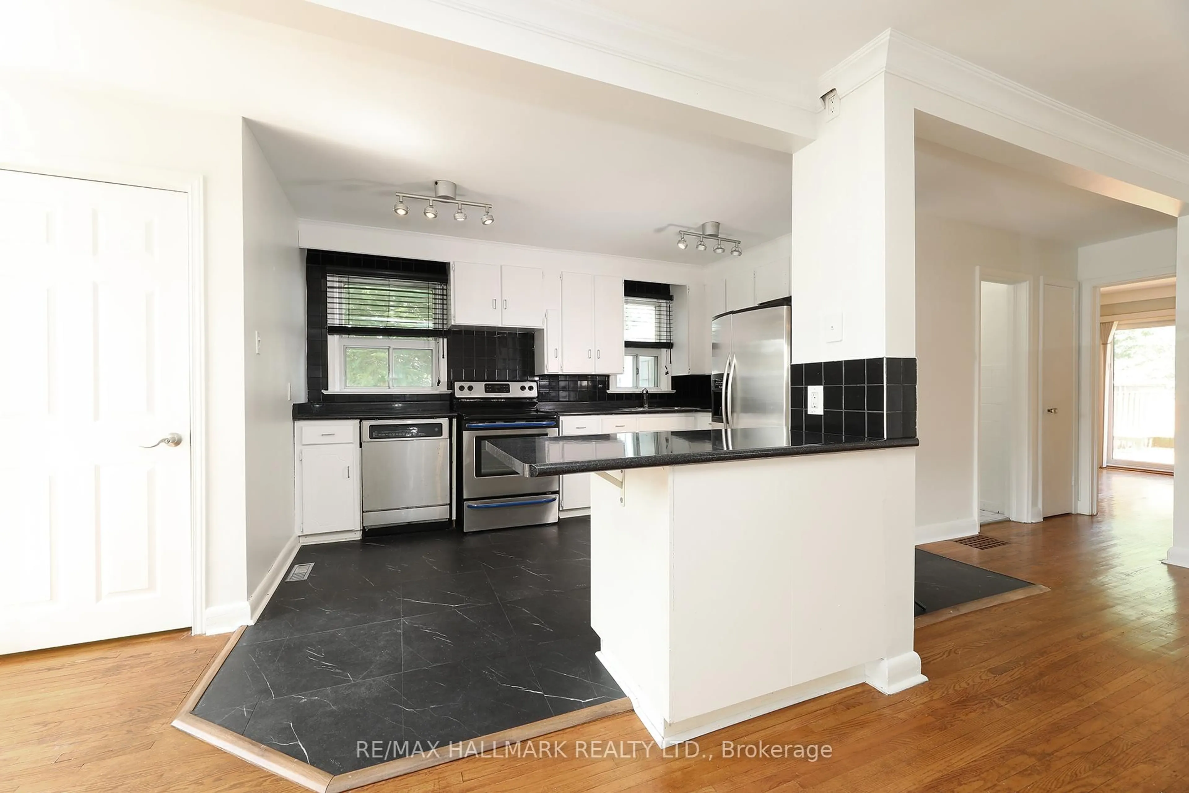 Open concept kitchen, unknown for 147 Haslam St, Toronto Ontario M1N 3N9