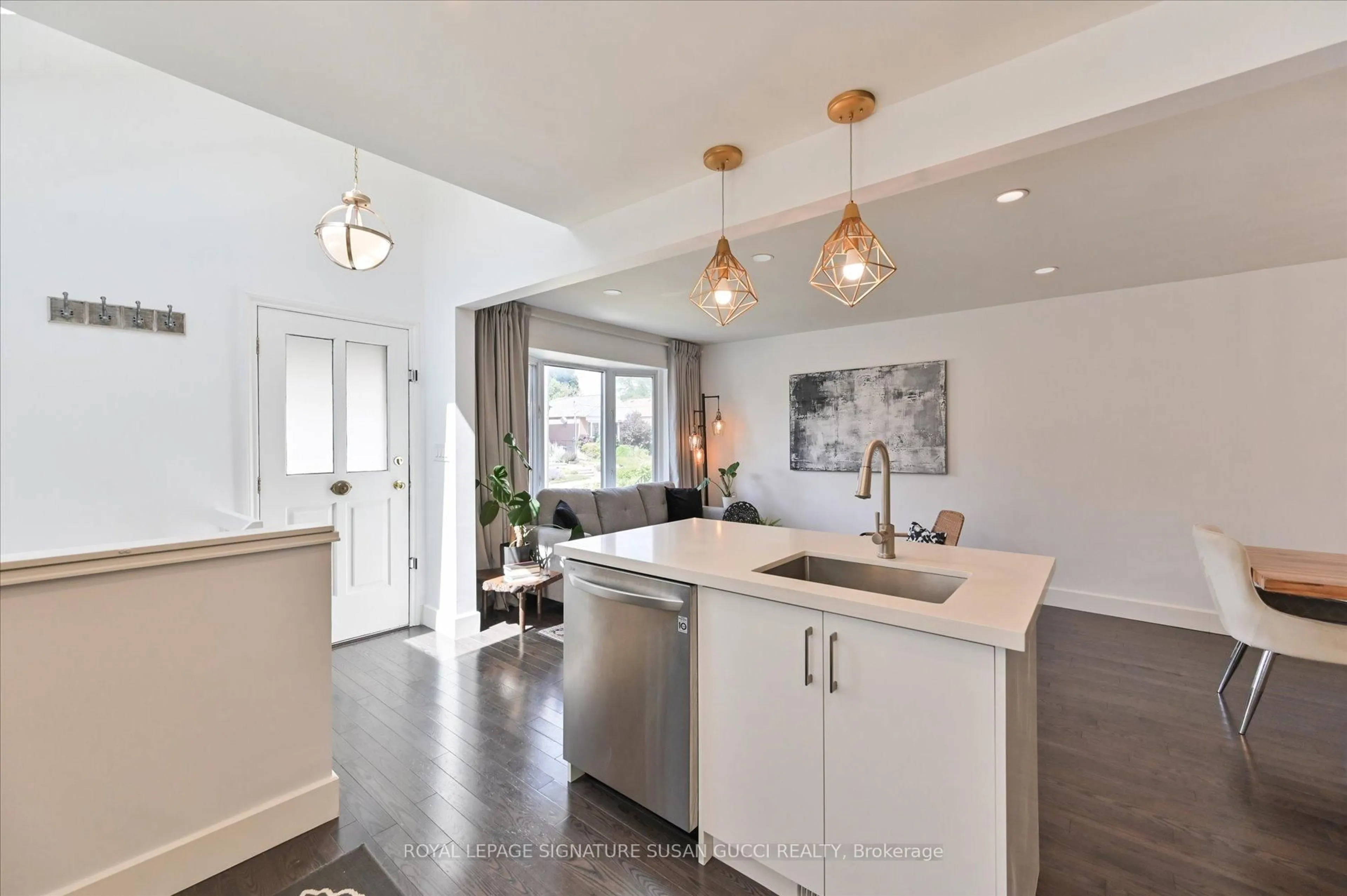 Open concept kitchen, unknown for 21 Galbraith Ave, Toronto Ontario M4B 2B4