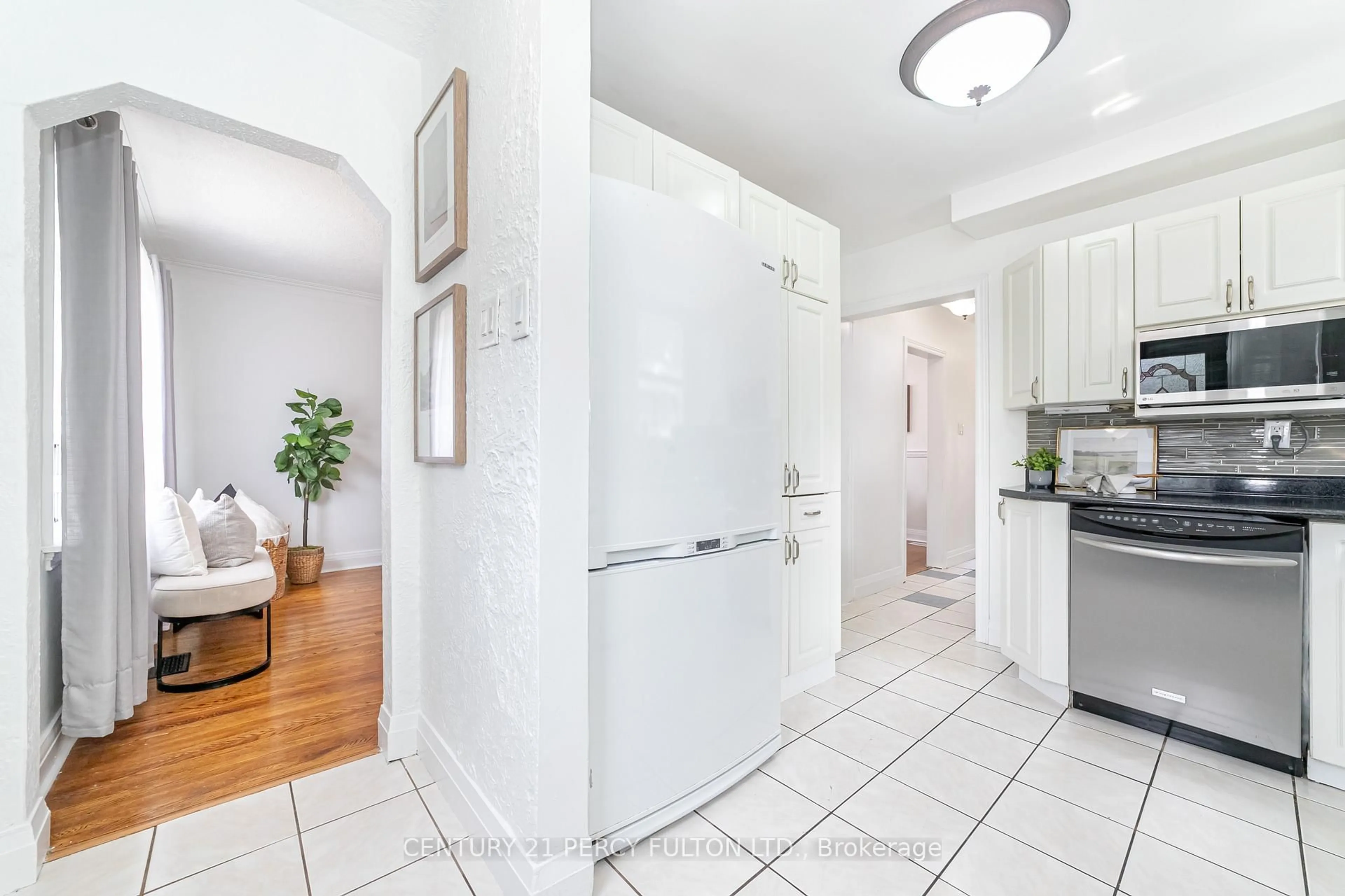 Unknown for 7 Flempton Cres, Toronto Ontario M1K 3B3
