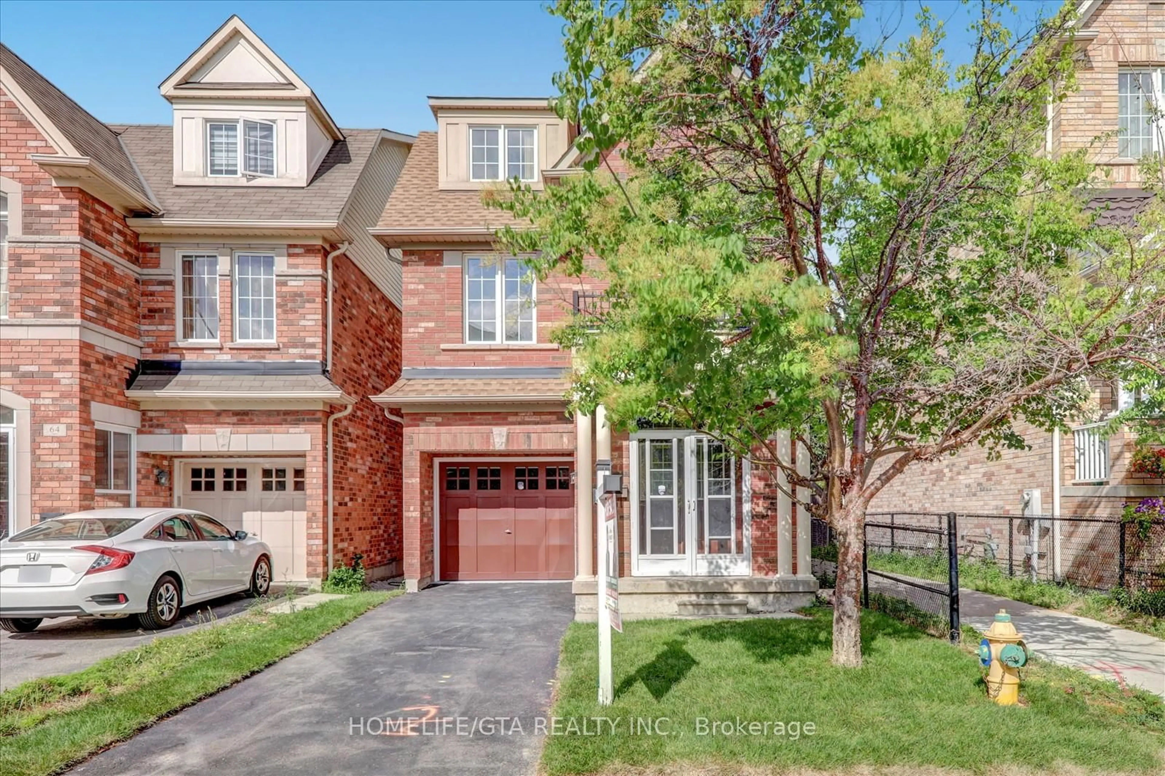 Home with brick exterior material, street for 62 Wyper Sq, Toronto Ontario M1S 0B3
