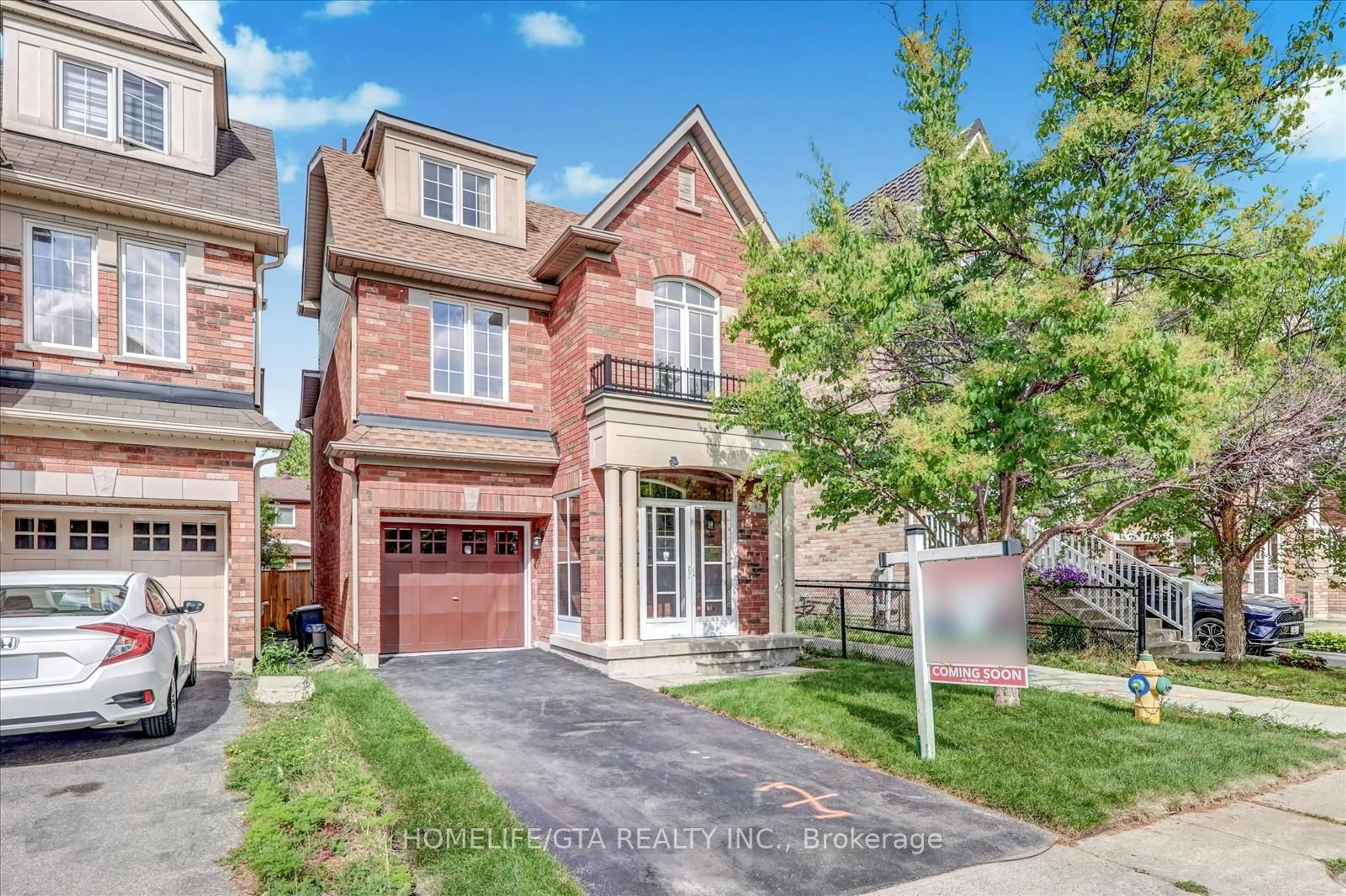 Home with brick exterior material, street for 62 Wyper Sq, Toronto Ontario M1S 0B3