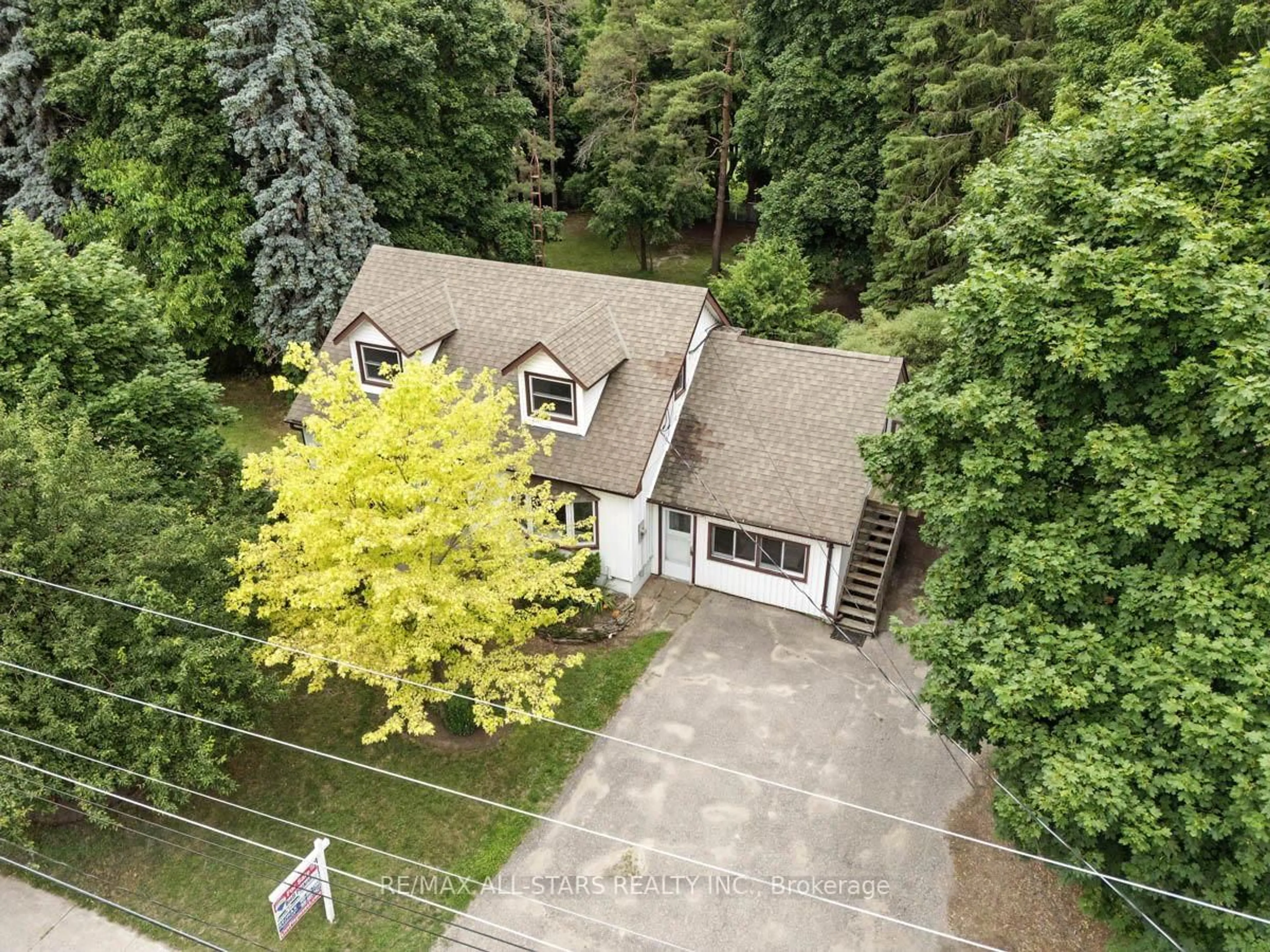 A pic from outside/outdoor area/front of a property/back of a property/a pic from drone, unknown for 4015 Highway 7A Rd, Scugog Ontario L0B 1L0