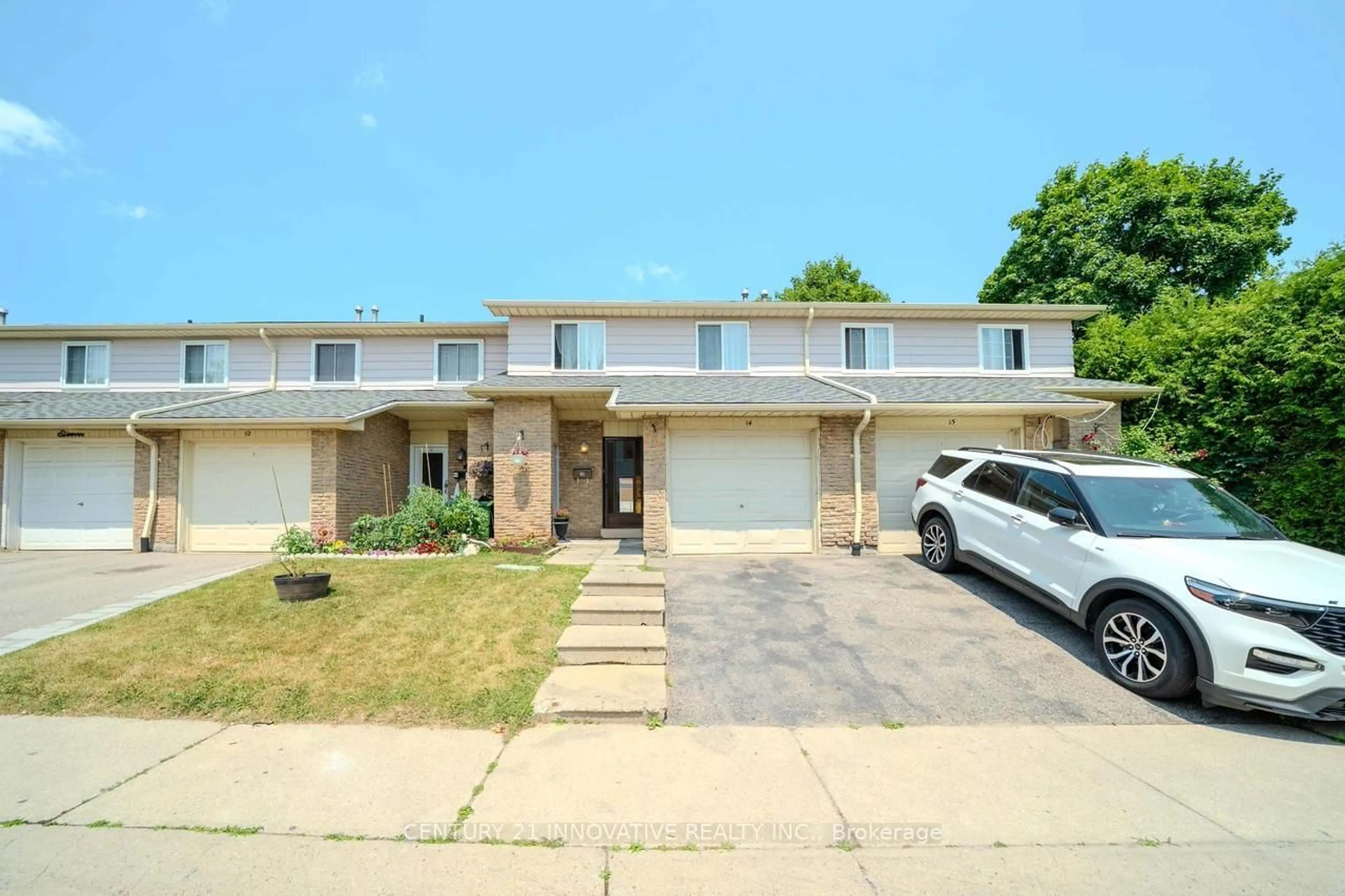 A pic from outside/outdoor area/front of a property/back of a property/a pic from drone, street for 50 Blackwell Ave #14, Toronto Ontario M1B 1E1