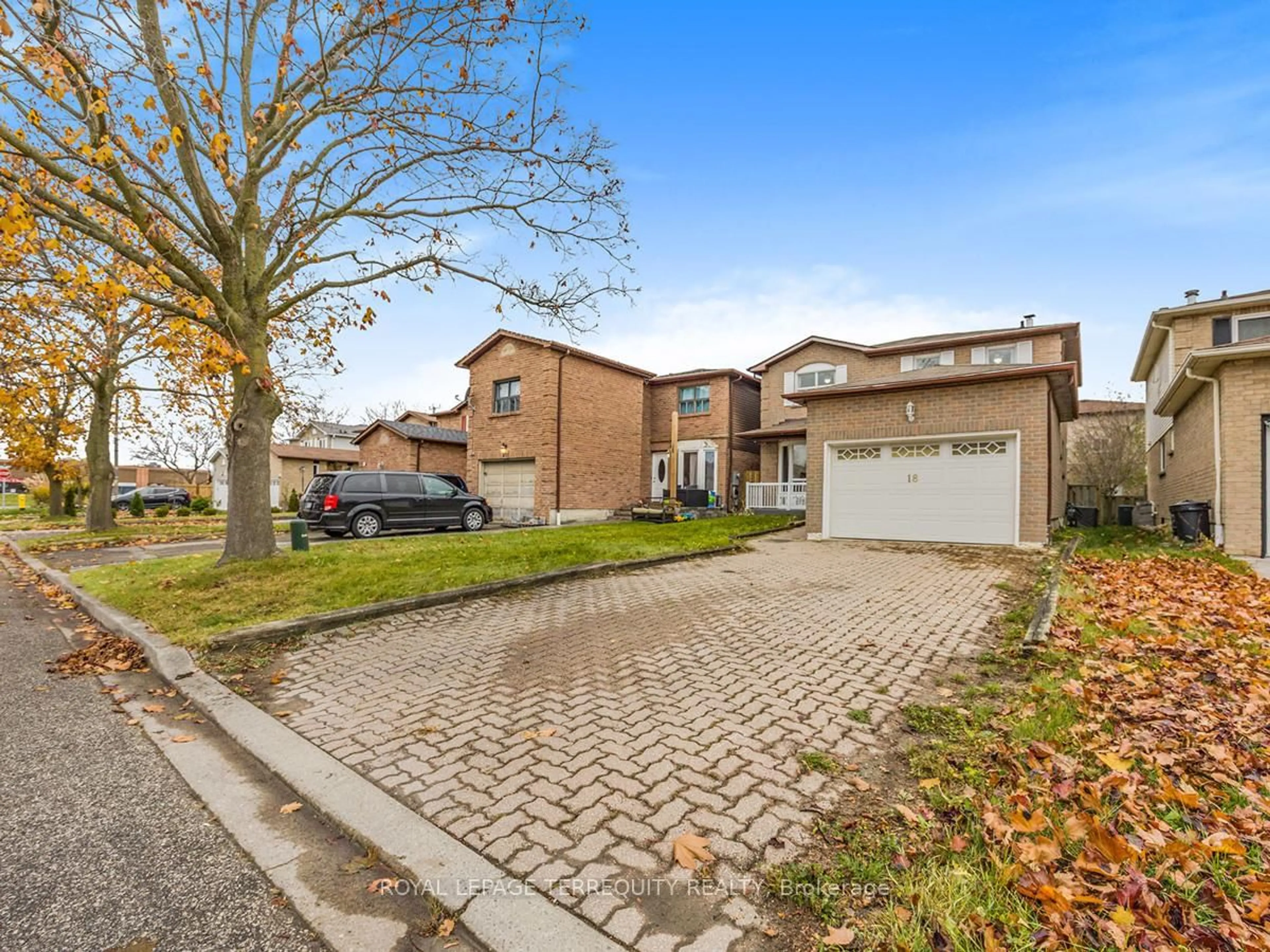 Home with brick exterior material, street for 18 Charlton Cres, Ajax Ontario L1S 4B8