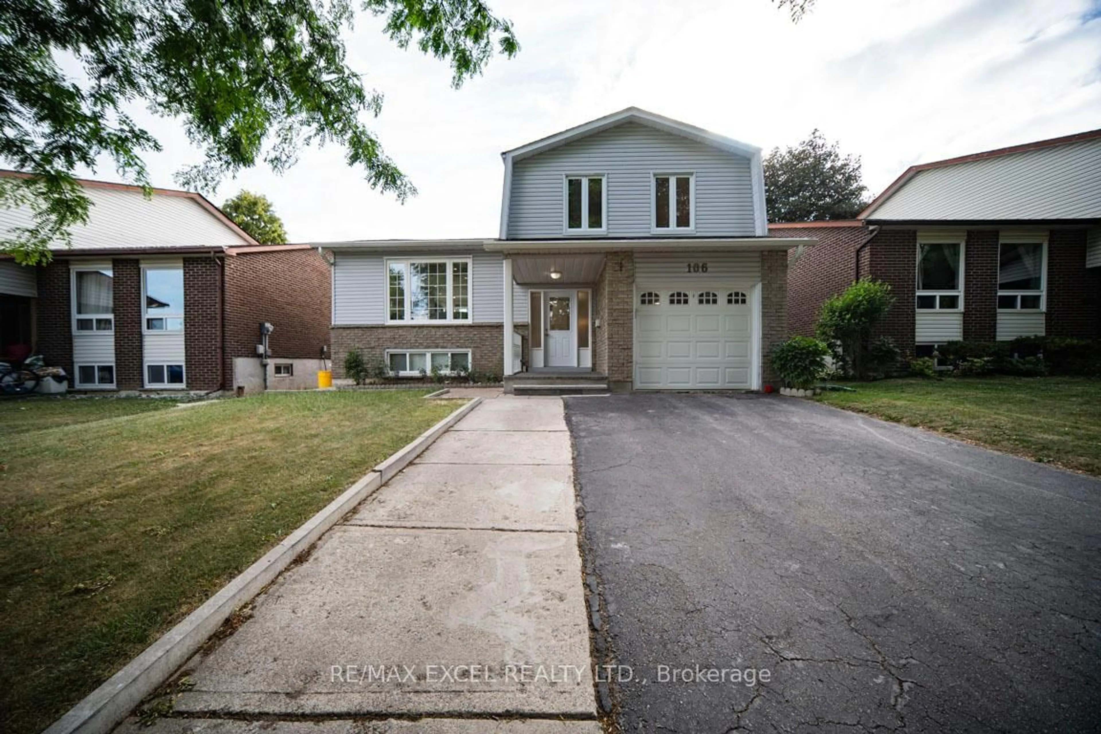 Unknown for 106 Alexmuir Blvd, Toronto Ontario M1V 1H4
