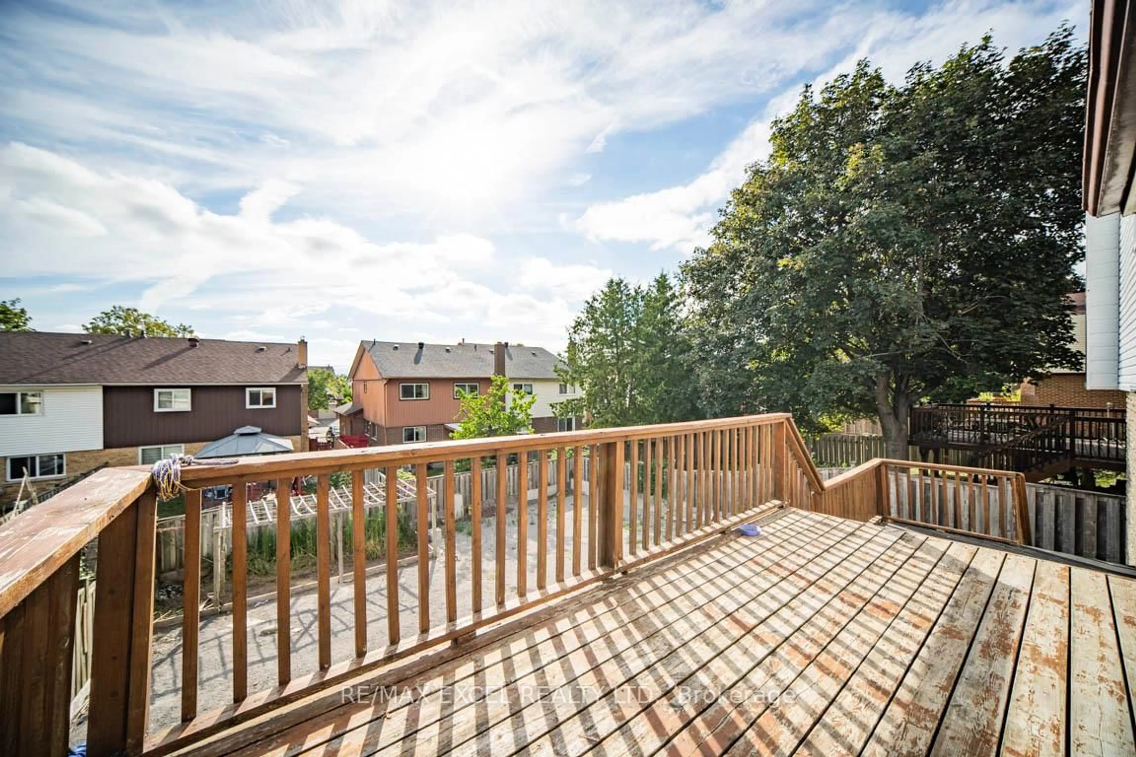 Patio, unknown for 106 Alexmuir Blvd, Toronto Ontario M1V 1H4