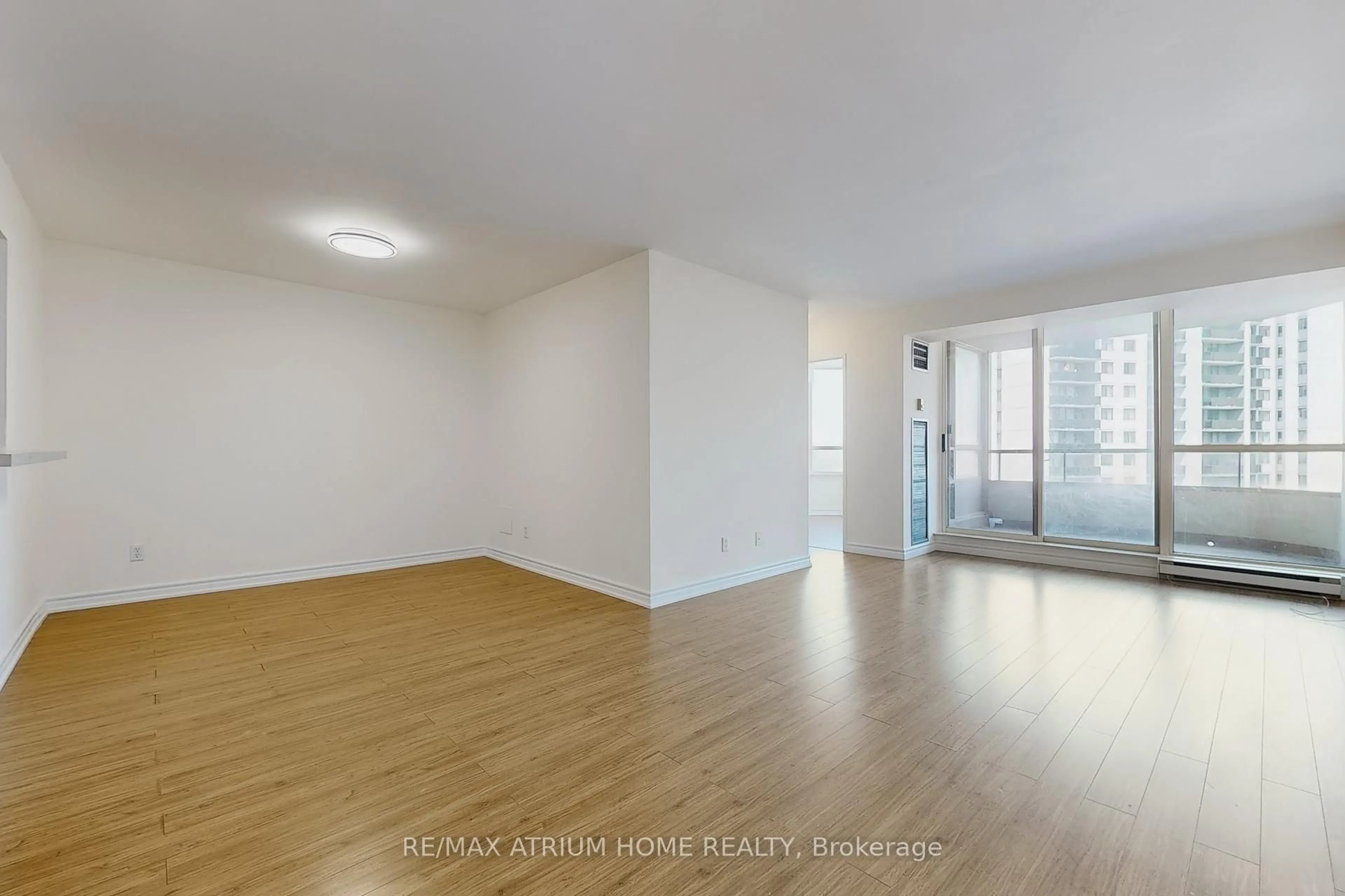 A pic of a room for 175 Bamburgh Circ ##1411, Toronto Ontario M1W 3X8