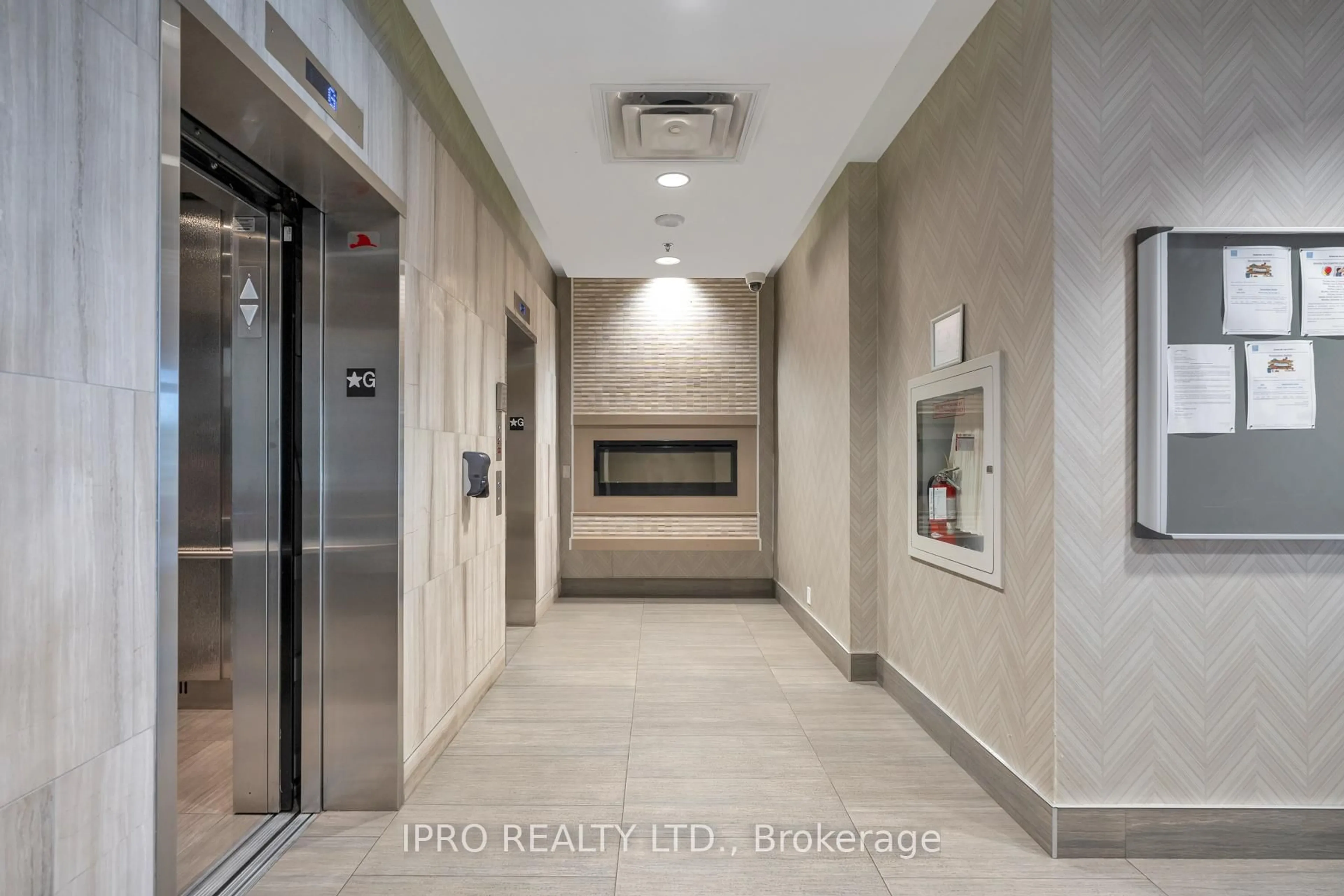 Indoor foyer for 280 Donlands Ave #608, Toronto Ontario M4J 0A3