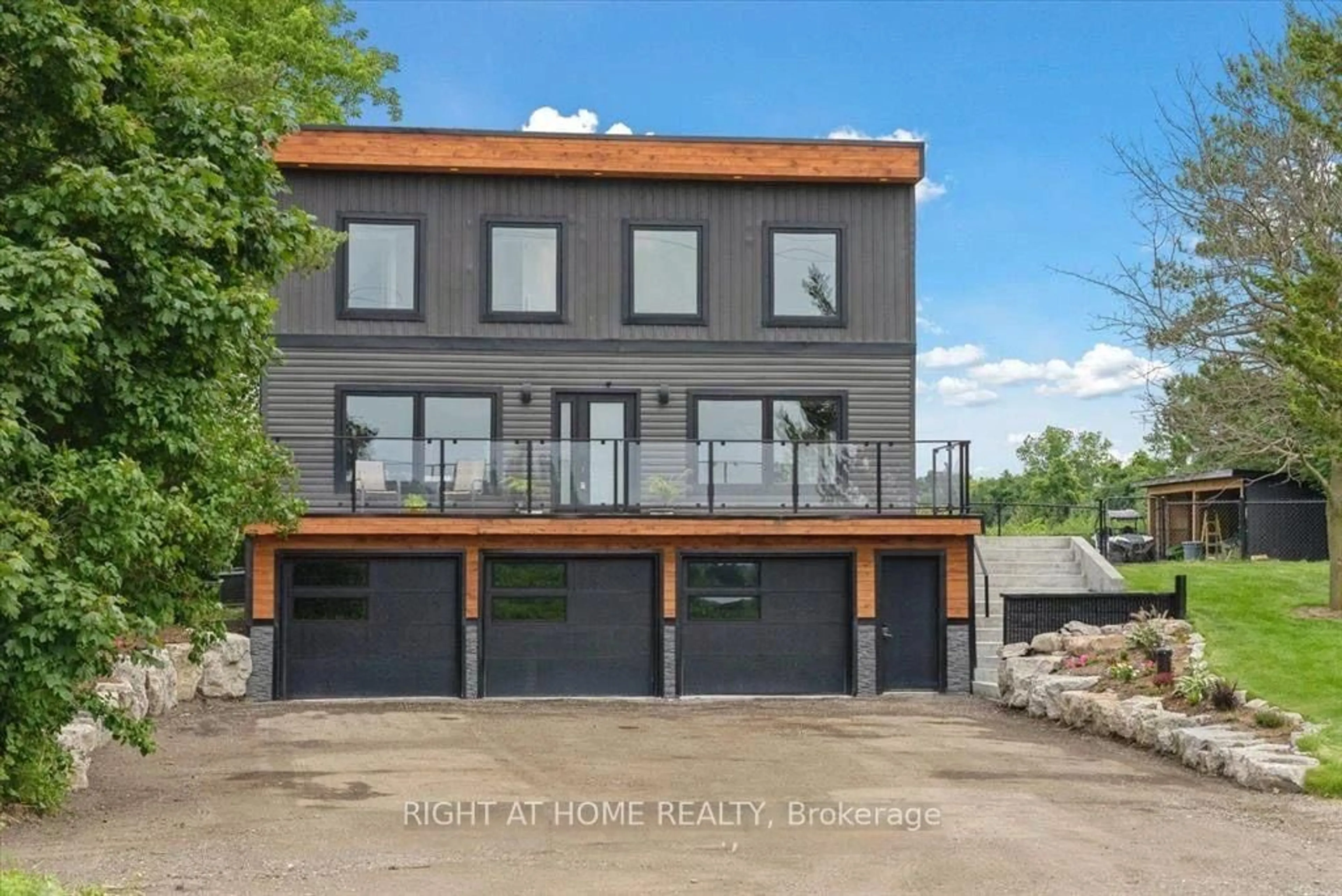 Unknown for 11561 Russell Rd, Scugog Ontario L9L 1B3
