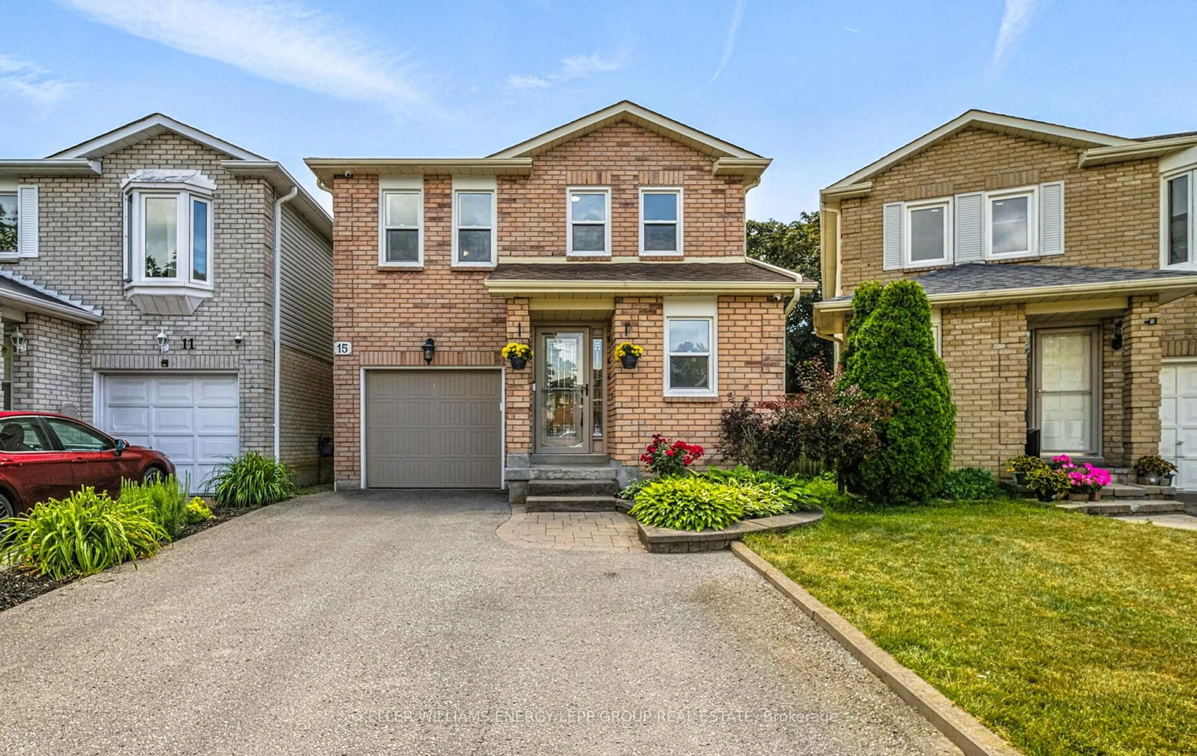 Home with brick exterior material, street for 15 Mandy Crt, Whitby Ontario L1N 8X6