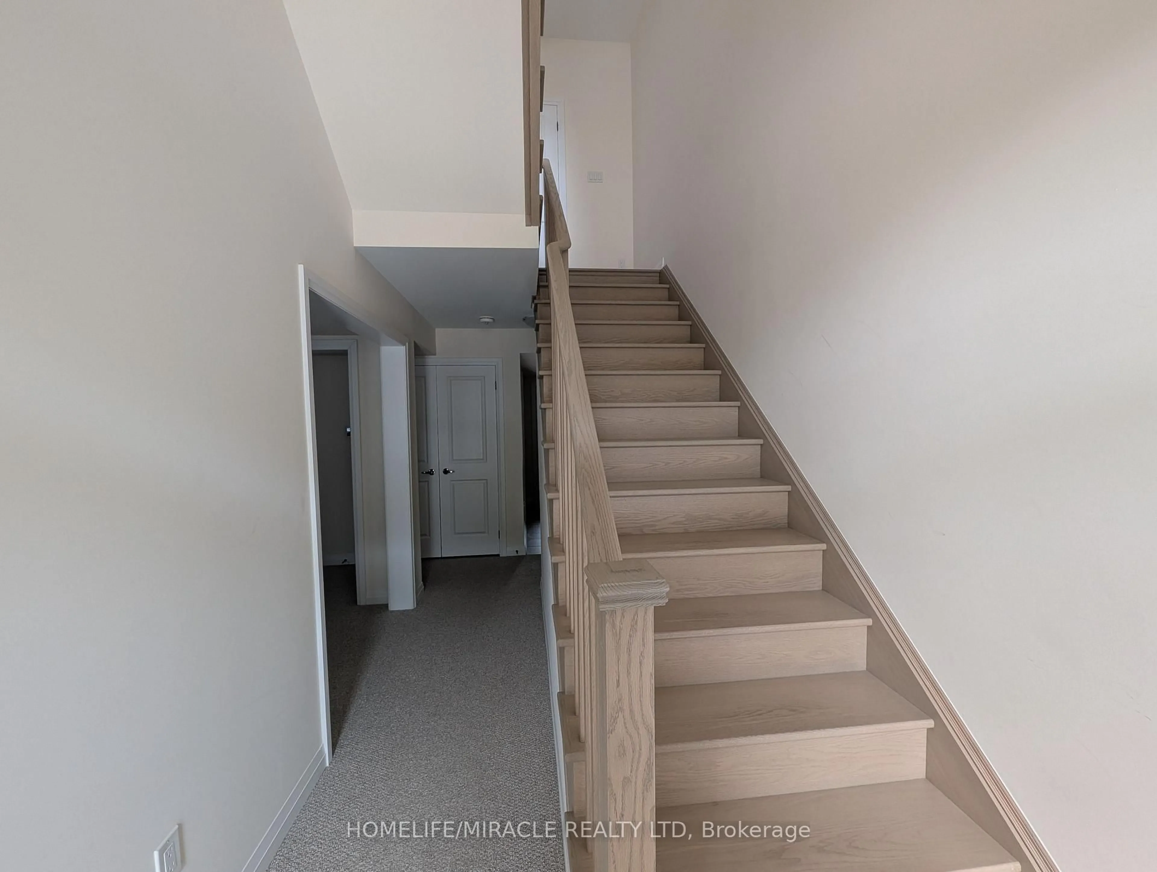 Stairs for 1480 Altona Rd #16, Pickering Ontario L1V 0G8