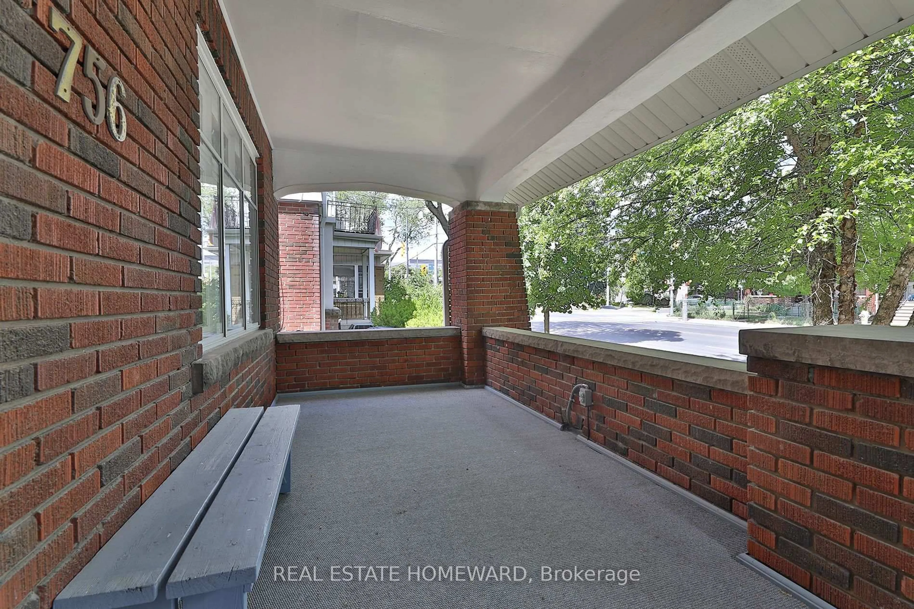 Unknown for 756 Coxwell Ave, Toronto Ontario M4C 3C4