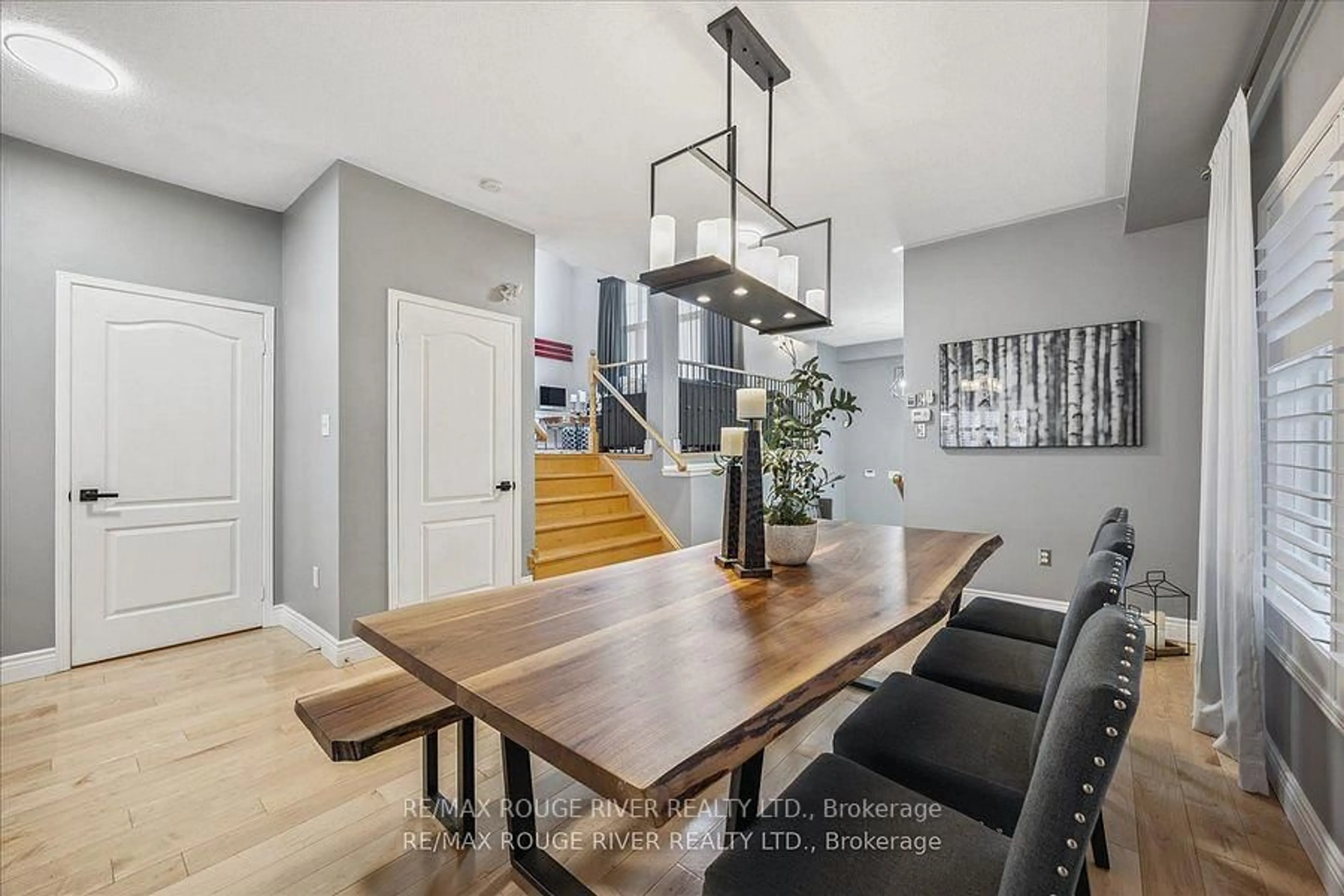 Dining room, unknown for 94 Muscat Cres, Ajax Ontario L1Z 0B7