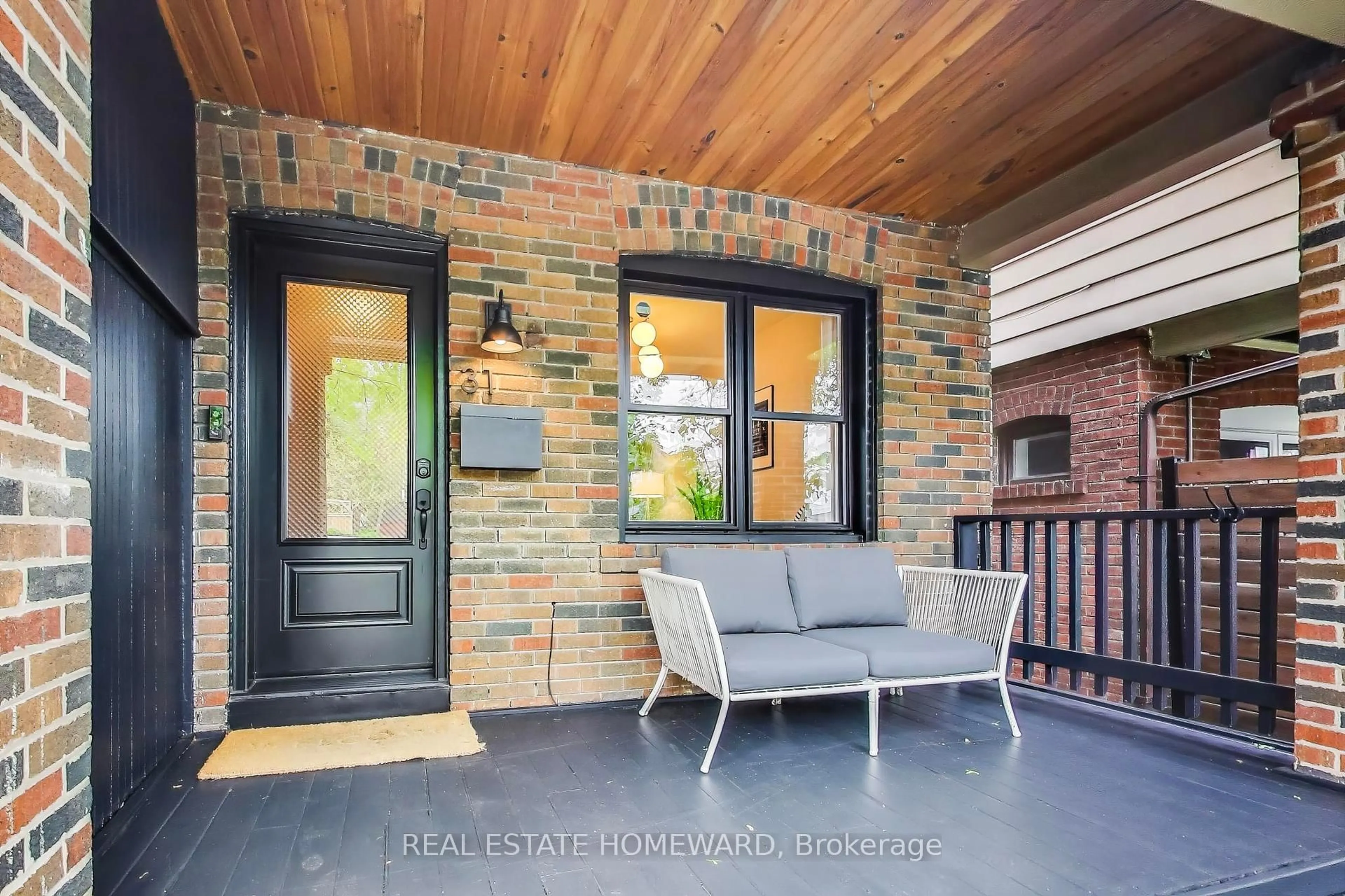 Unknown for 31 Glenmore Rd, Toronto Ontario M4L 3M1