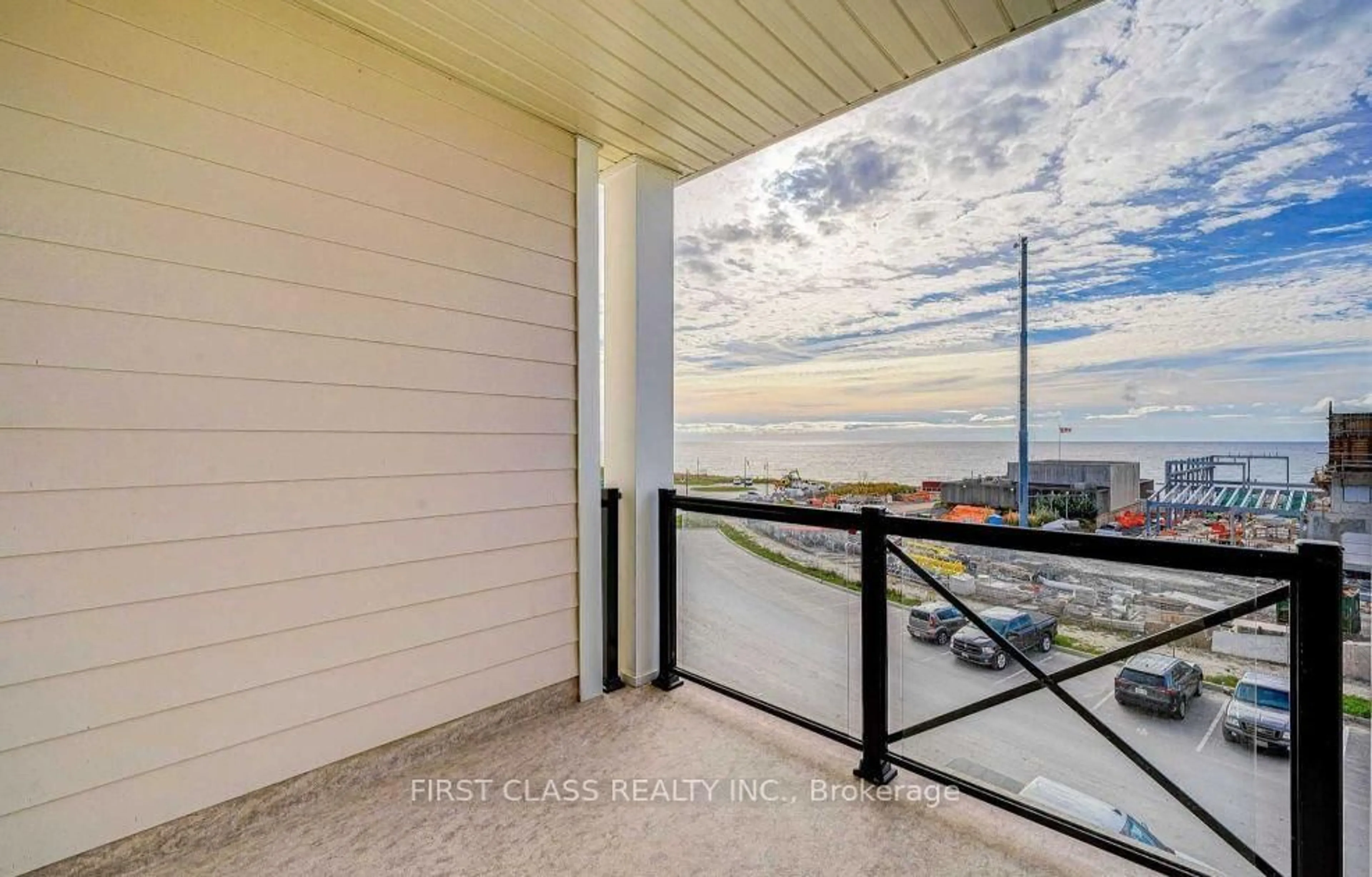 Balcony in the apartment, water/lake/river/ocean view for 50 Lakebreeze Dr #317, Clarington Ontario L1B 0V9