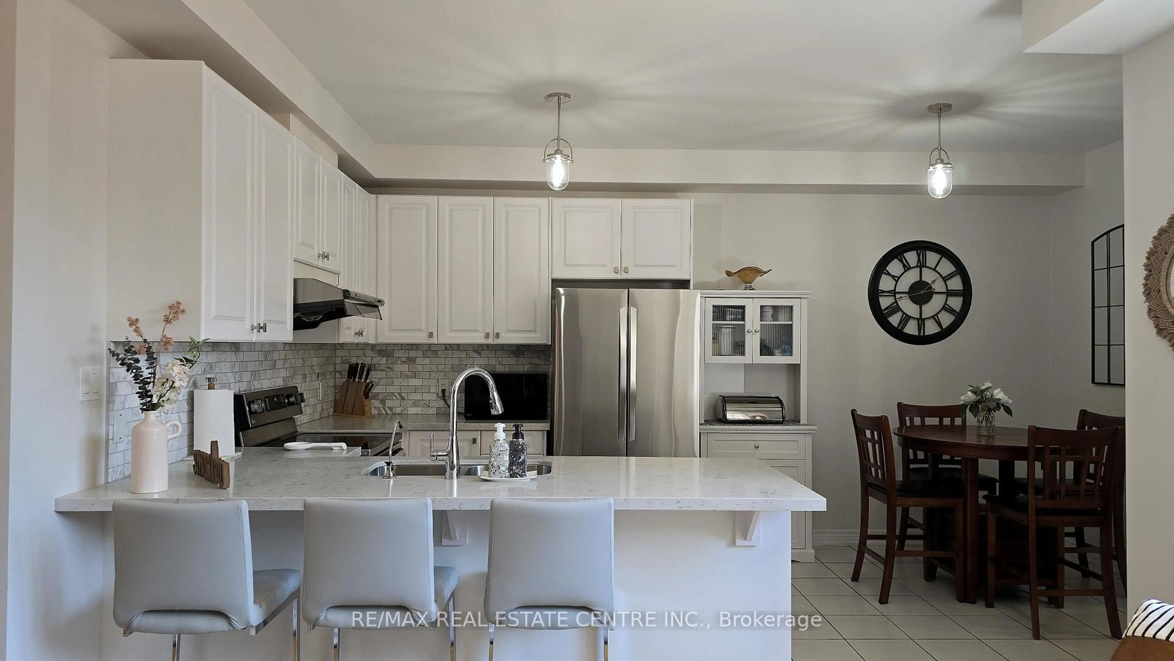 Open concept kitchen, ceramic/tile floor for 144 Coronation Rd, Whitby Ontario L1P 0H1