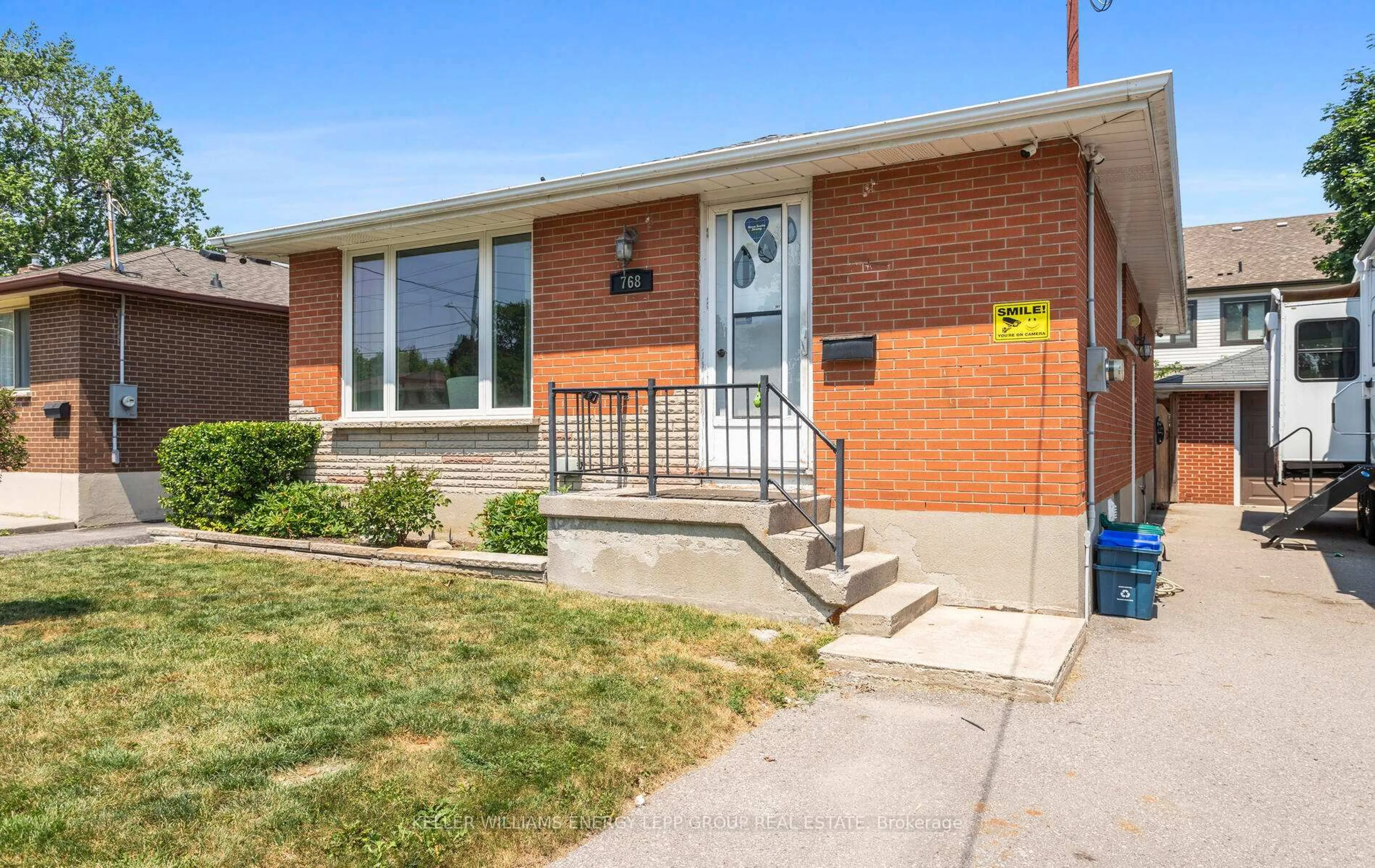 Home with brick exterior material, street for 768 Olive Ave, Oshawa Ontario L1H 2S3