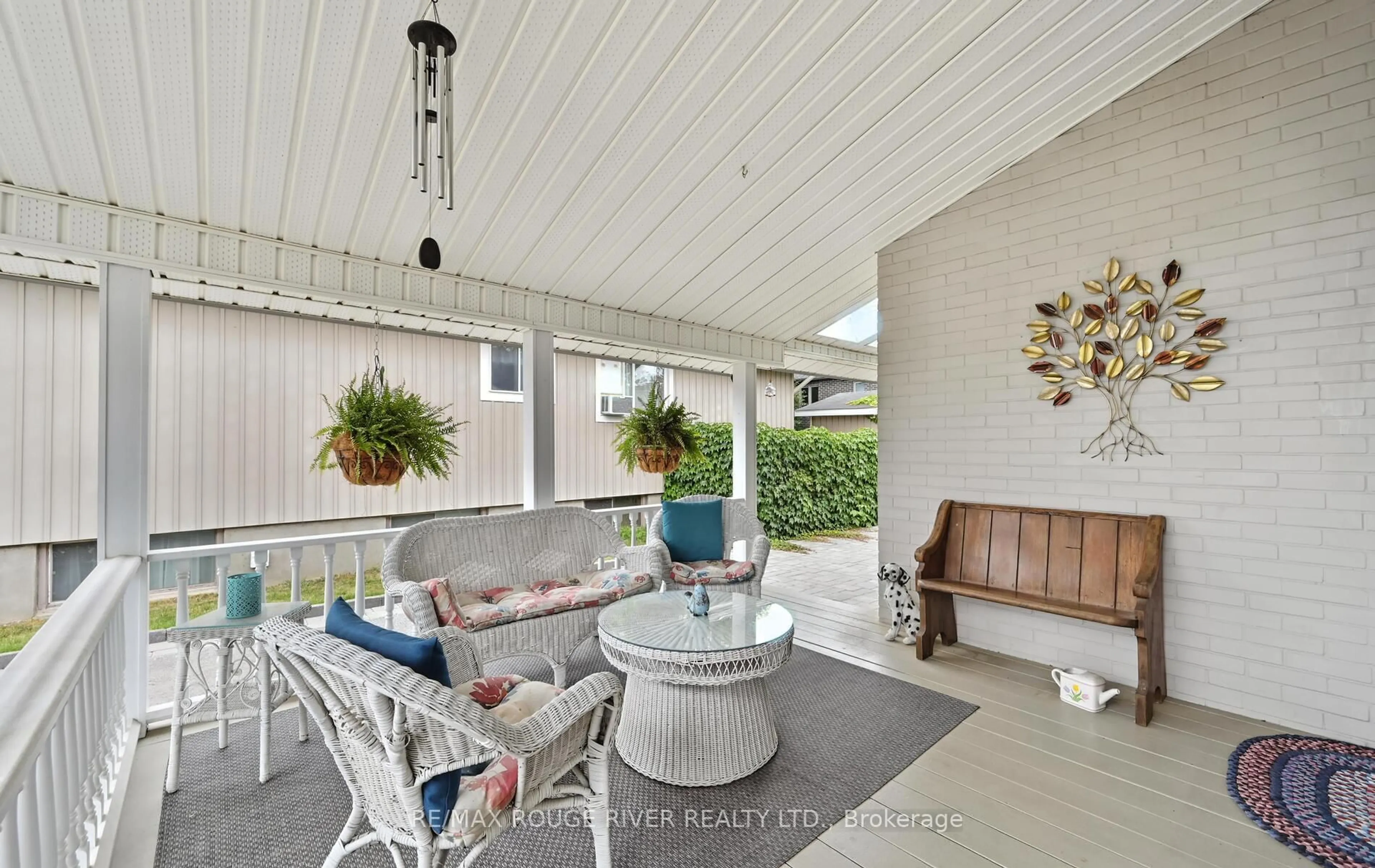 Patio, street for 15 Fourth St, Clarington Ontario L1C 2G2