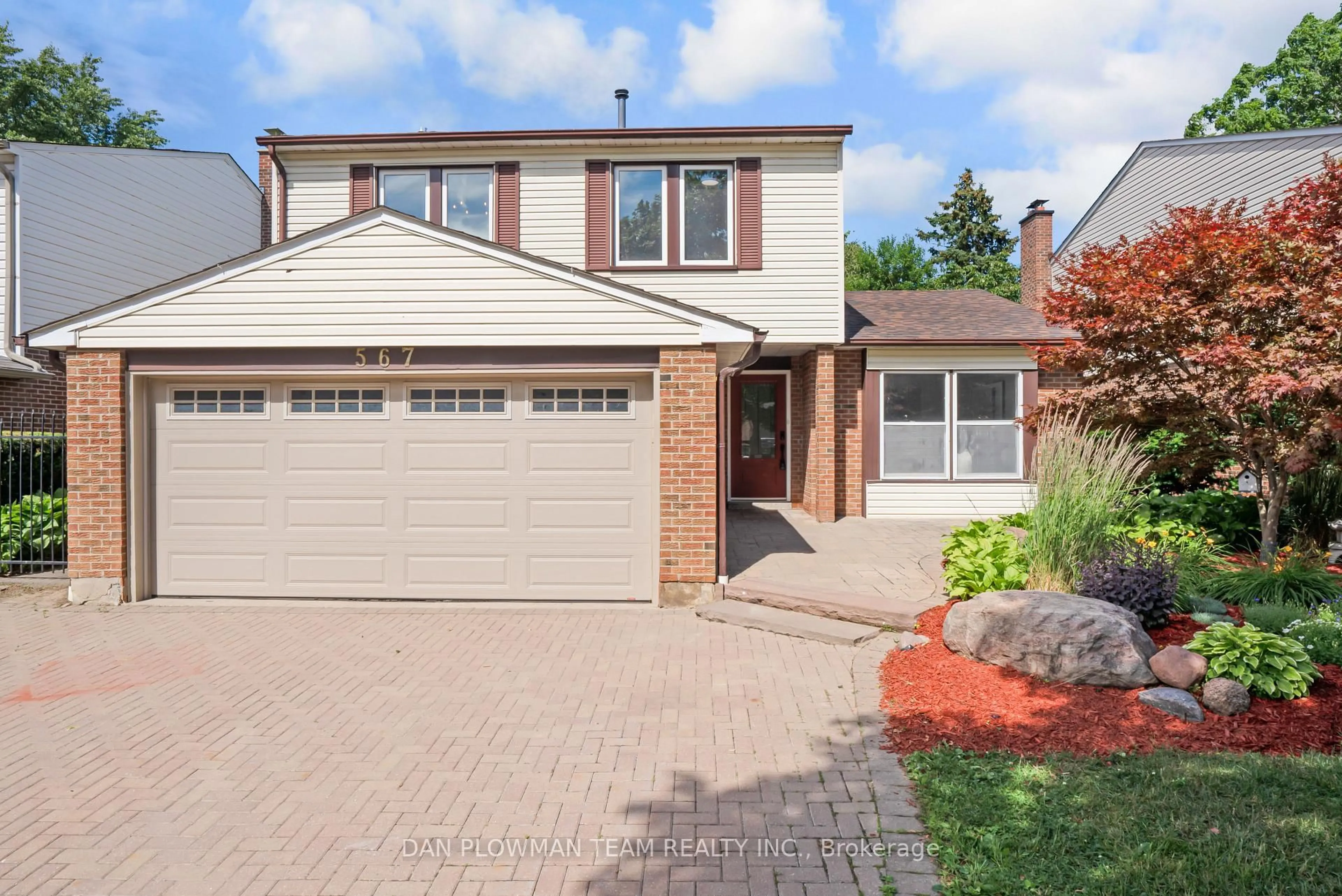 Home with brick exterior material, street for 567 Reynolds St, Whitby Ontario L1N 6H6