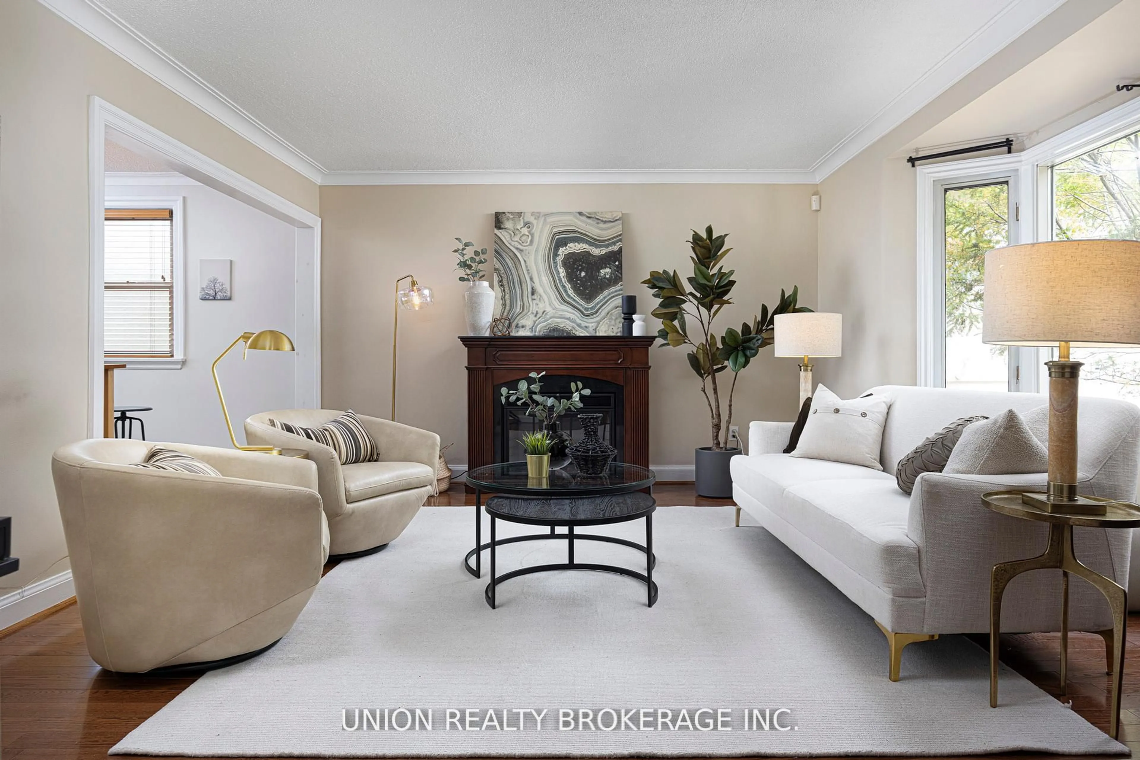 Living room with furniture, unknown for 120 Scarboro Cres, Toronto Ontario M1M 2J4