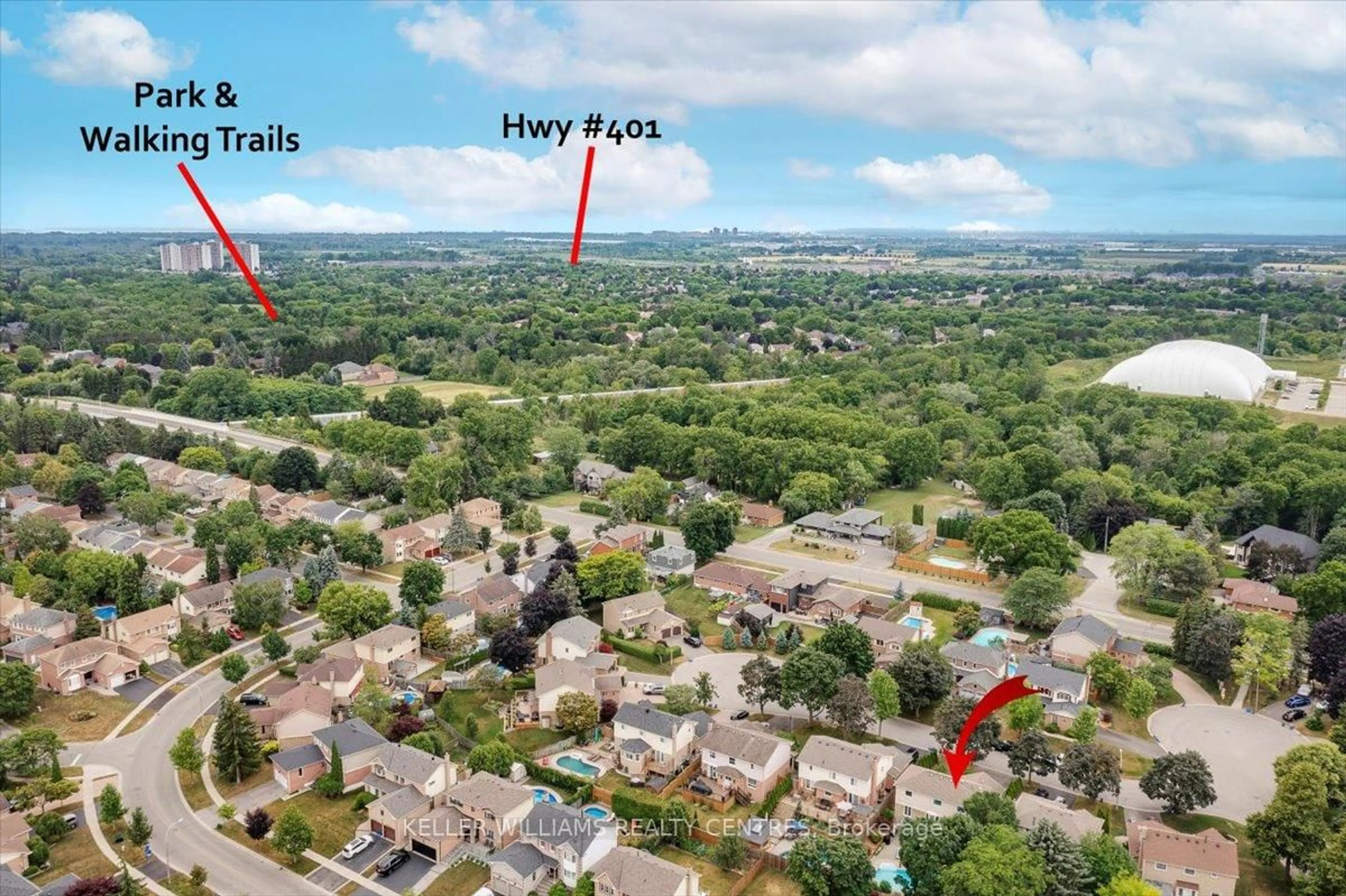 A pic from outside/outdoor area/front of a property/back of a property/a pic from drone, city buildings view from balcony for 875 Knotwood Crt, Whitby Ontario L1N 6T8