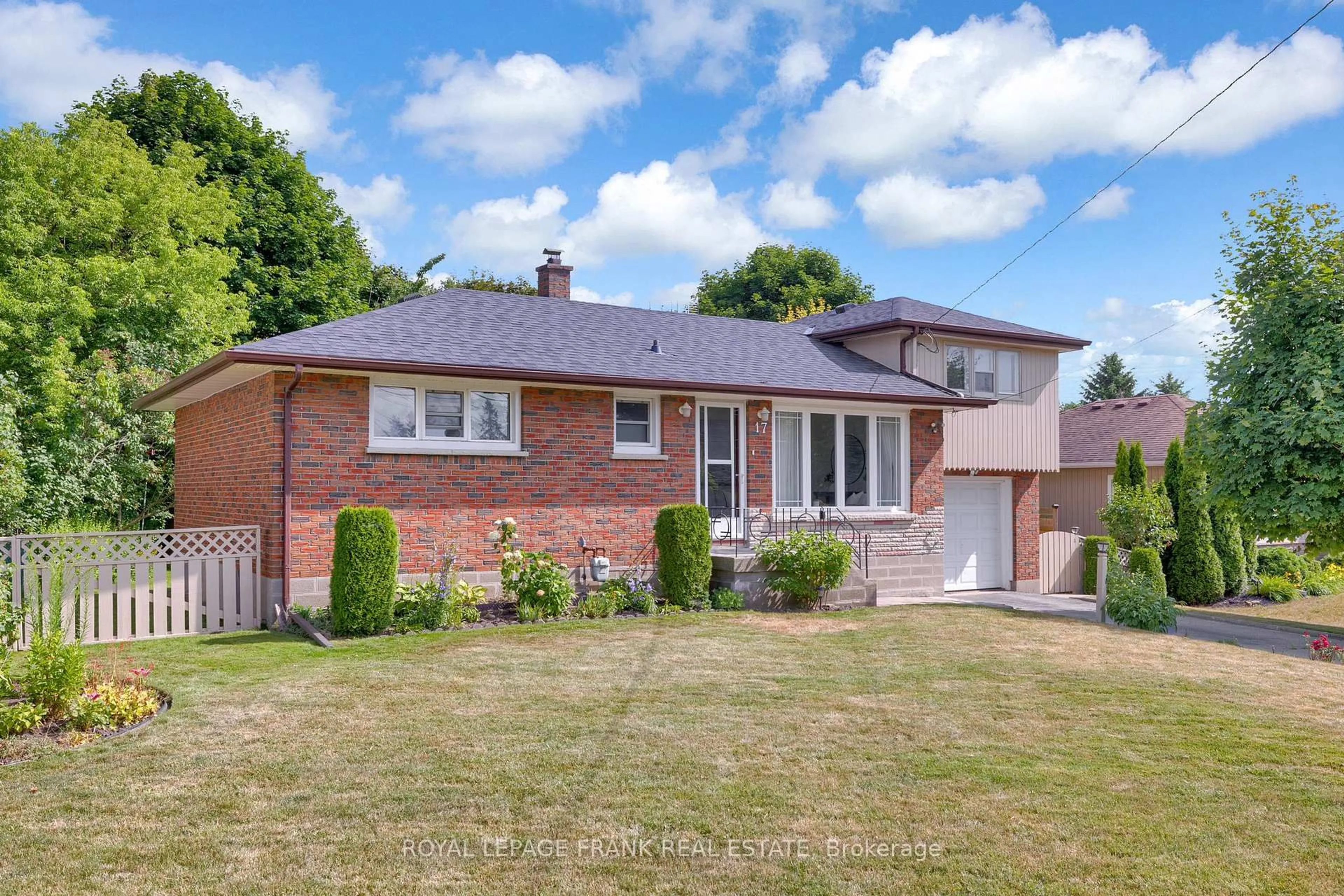 Home with brick exterior material, street for 17 Phair Ave, Clarington Ontario L1E 2W5