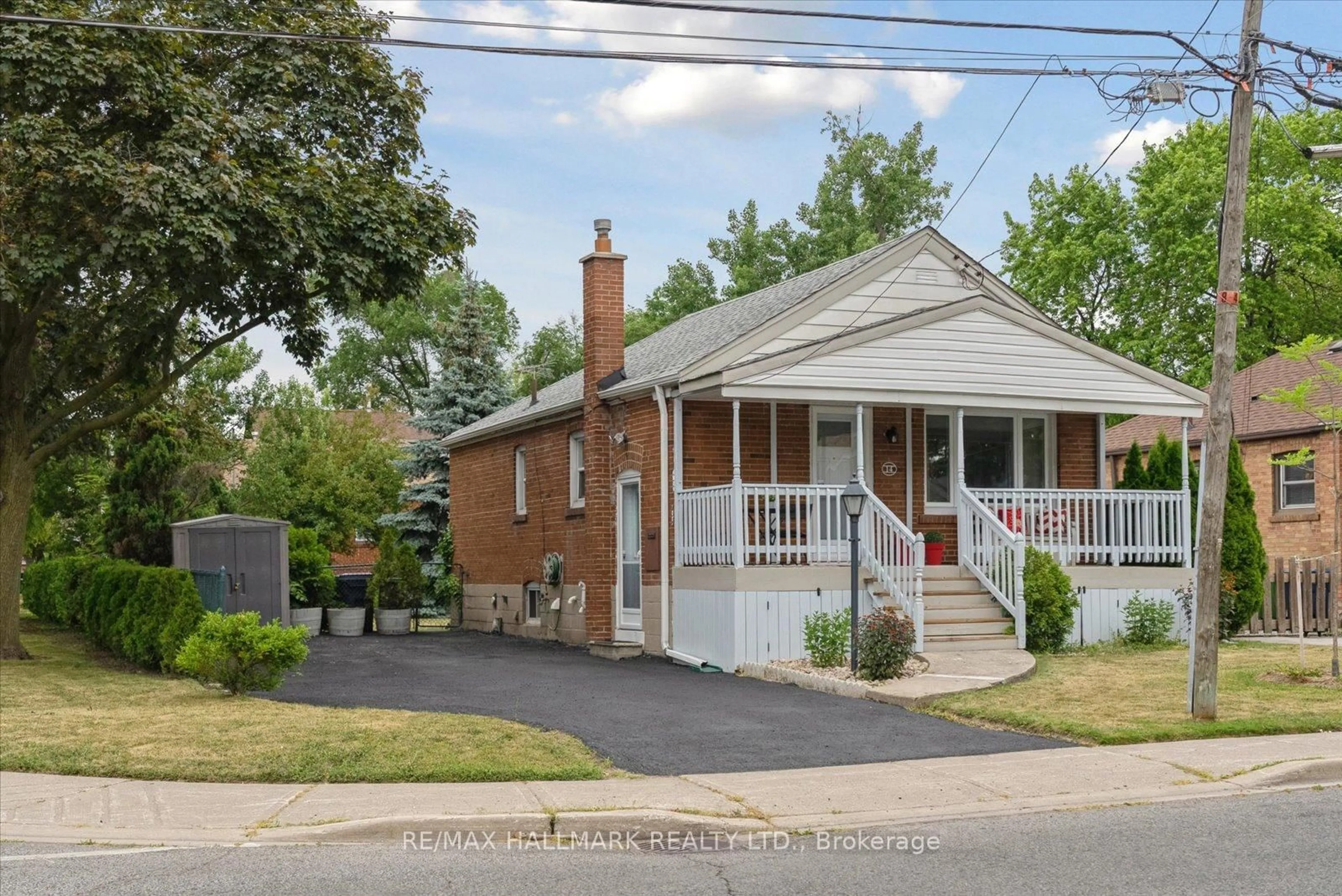 Home with brick exterior material, street for 14 Park St, Toronto Ontario M1N 2N2