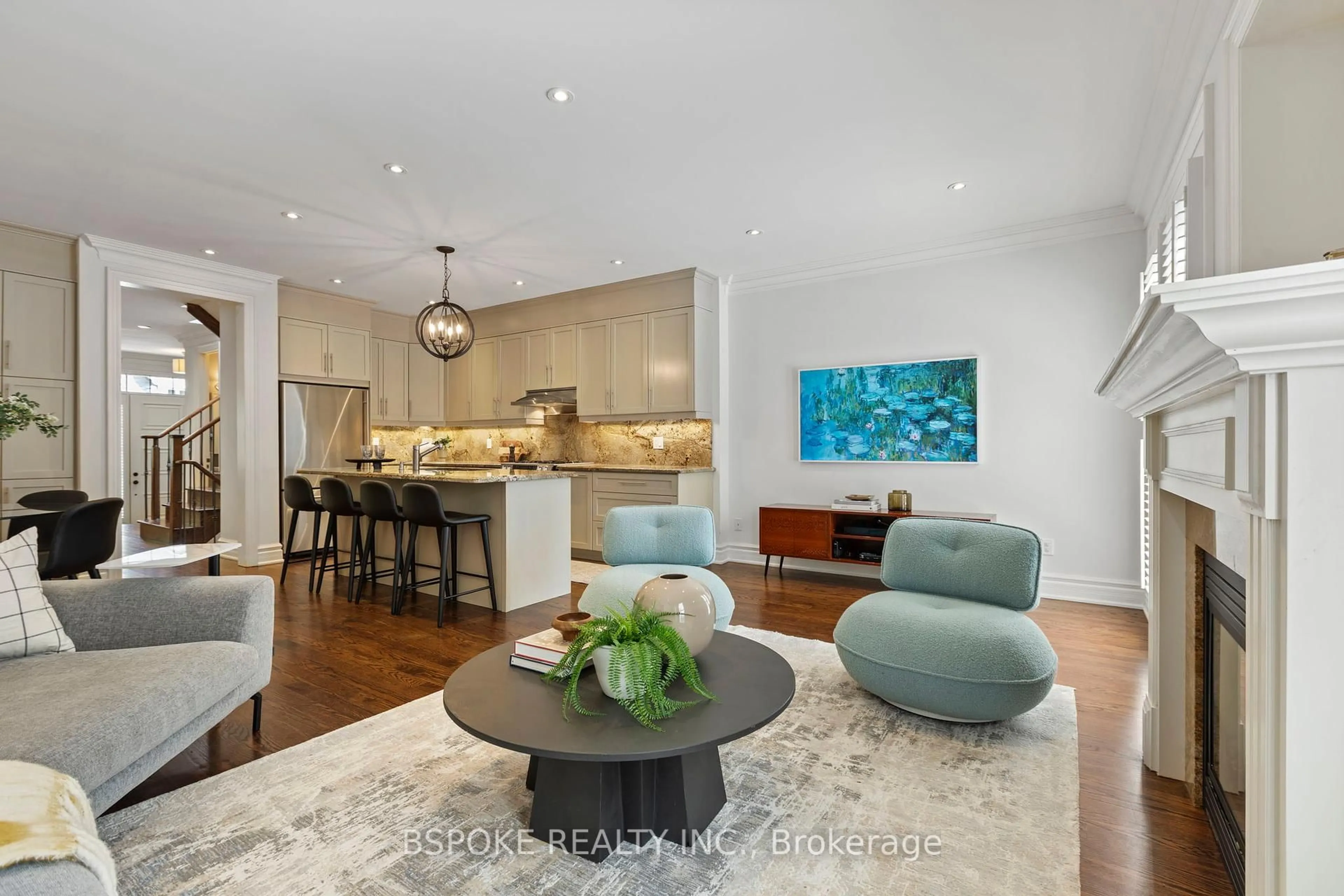 Open concept kitchen, unknown for 324 Woodmount Ave, Toronto Ontario M4C 4A3