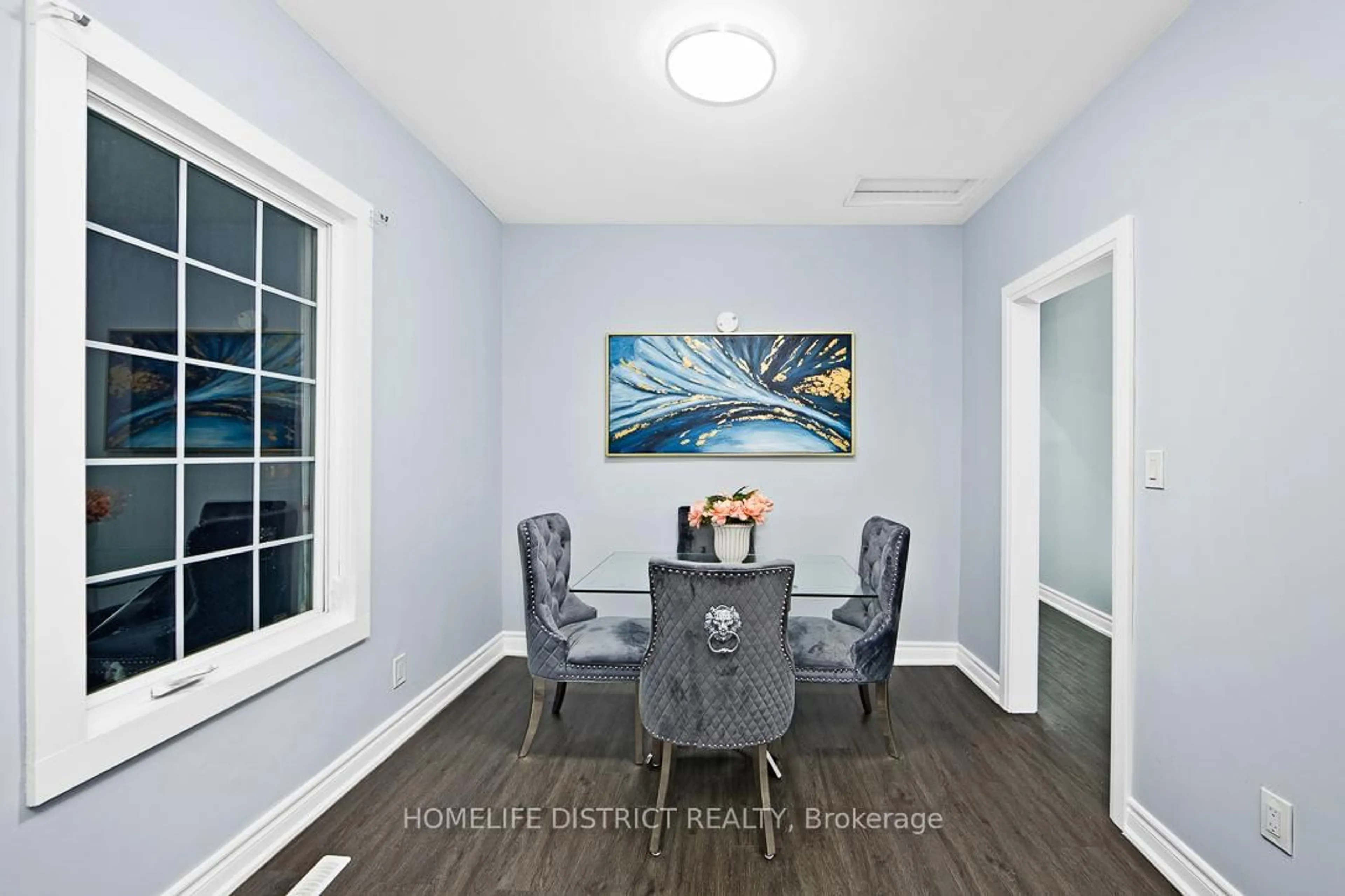 Dining room, unknown for 26 Brock St, Oshawa Ontario L1G 1R9