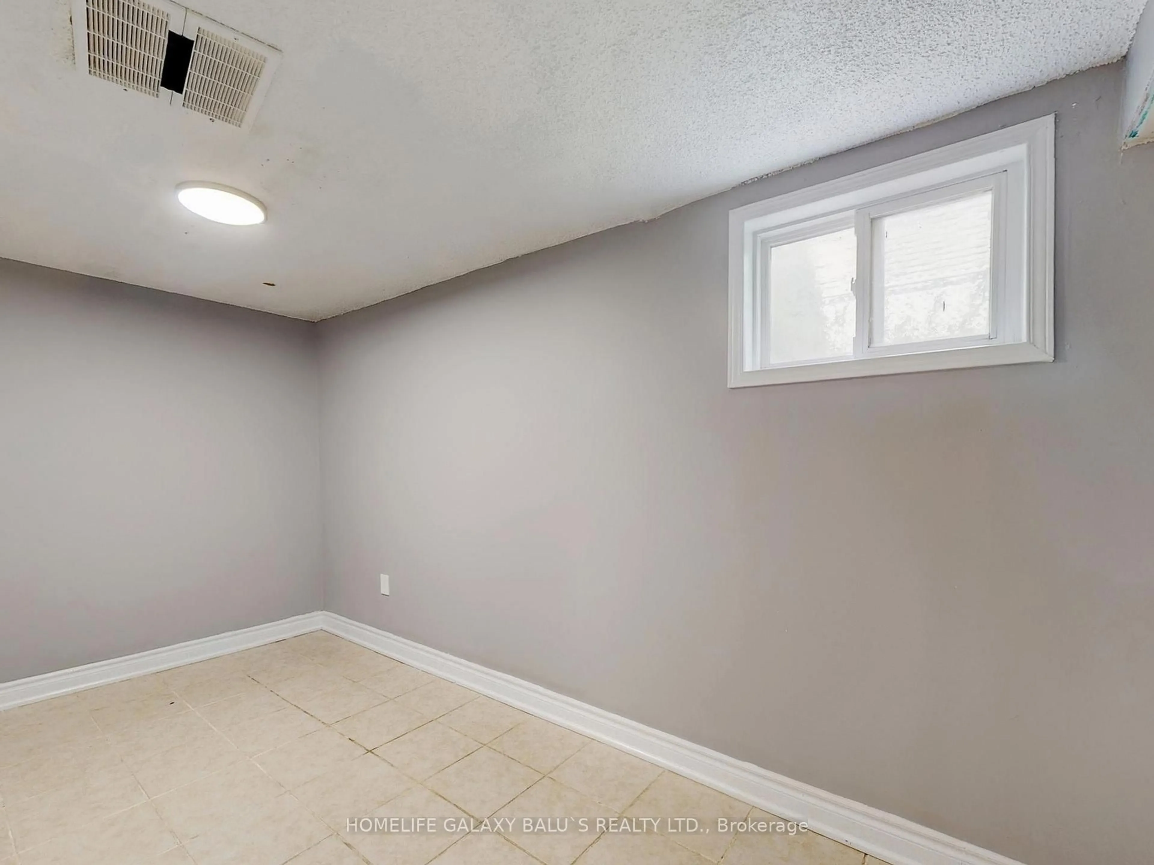 A pic of a room for 76 Lowry Sq, Toronto Ontario M1B 1N6