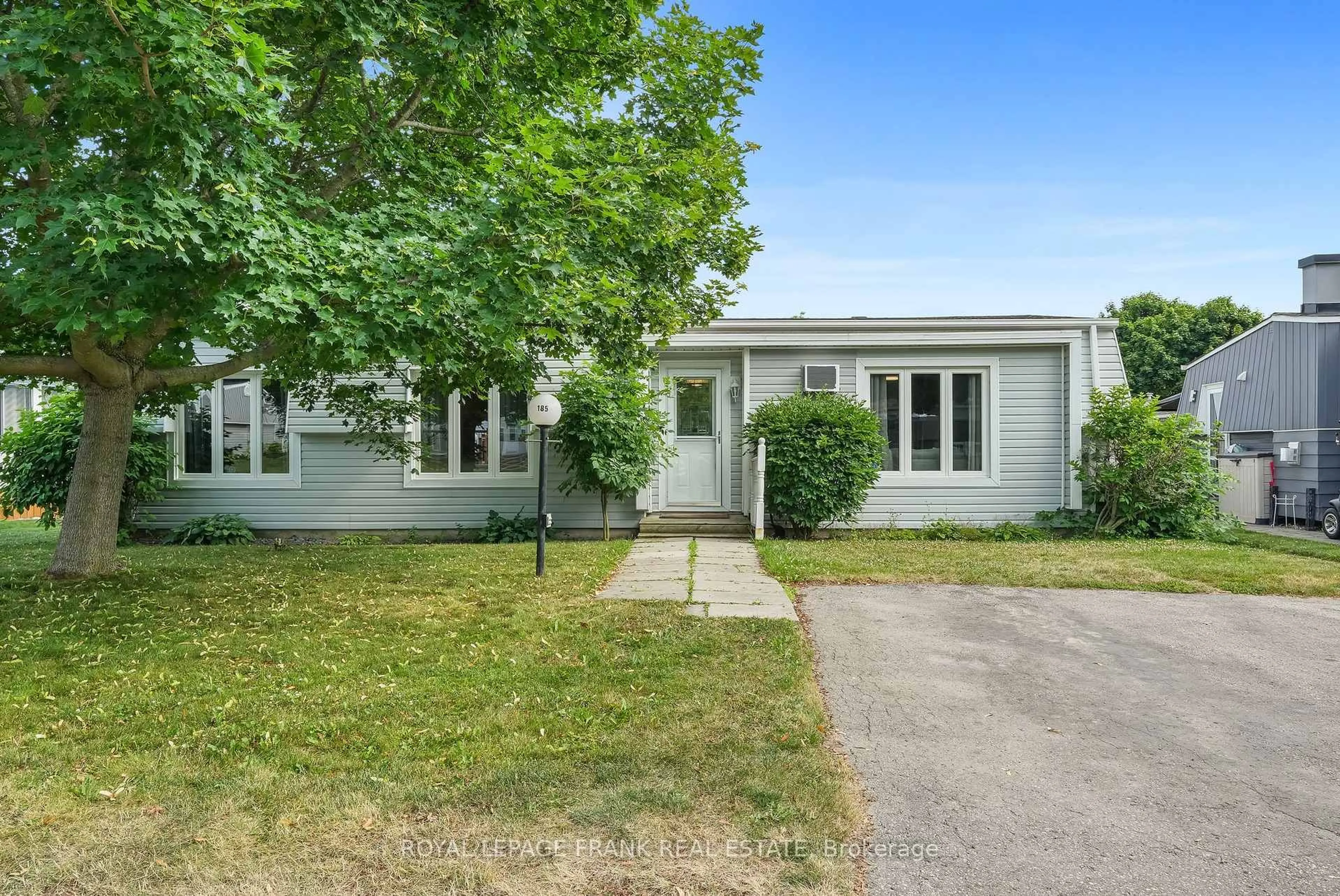 Unknown for 185 Wilmot Tr, Clarington Ontario L1B 1B9