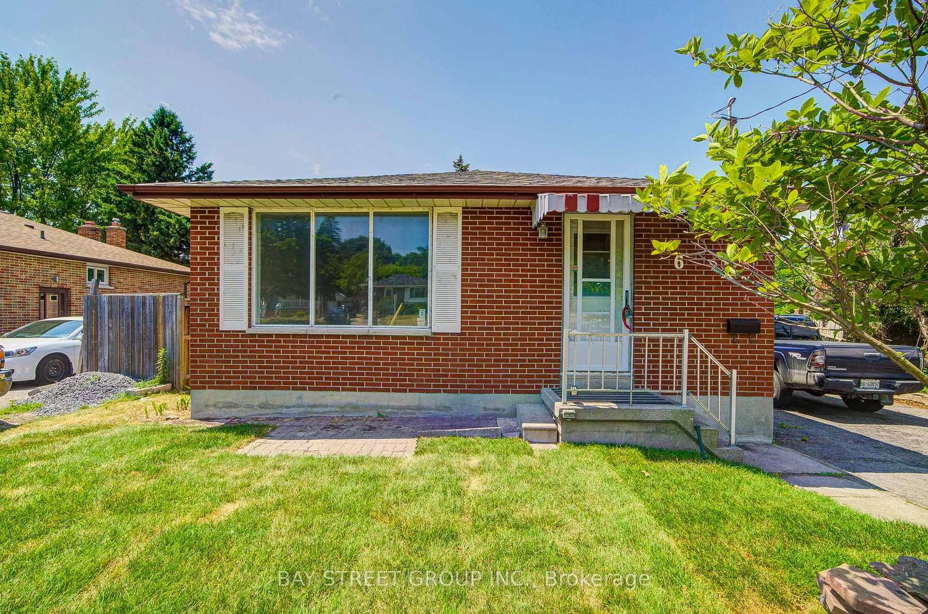 Home with brick exterior material, street for 6 Keewatin St, Oshawa Ontario L1H 6Y8