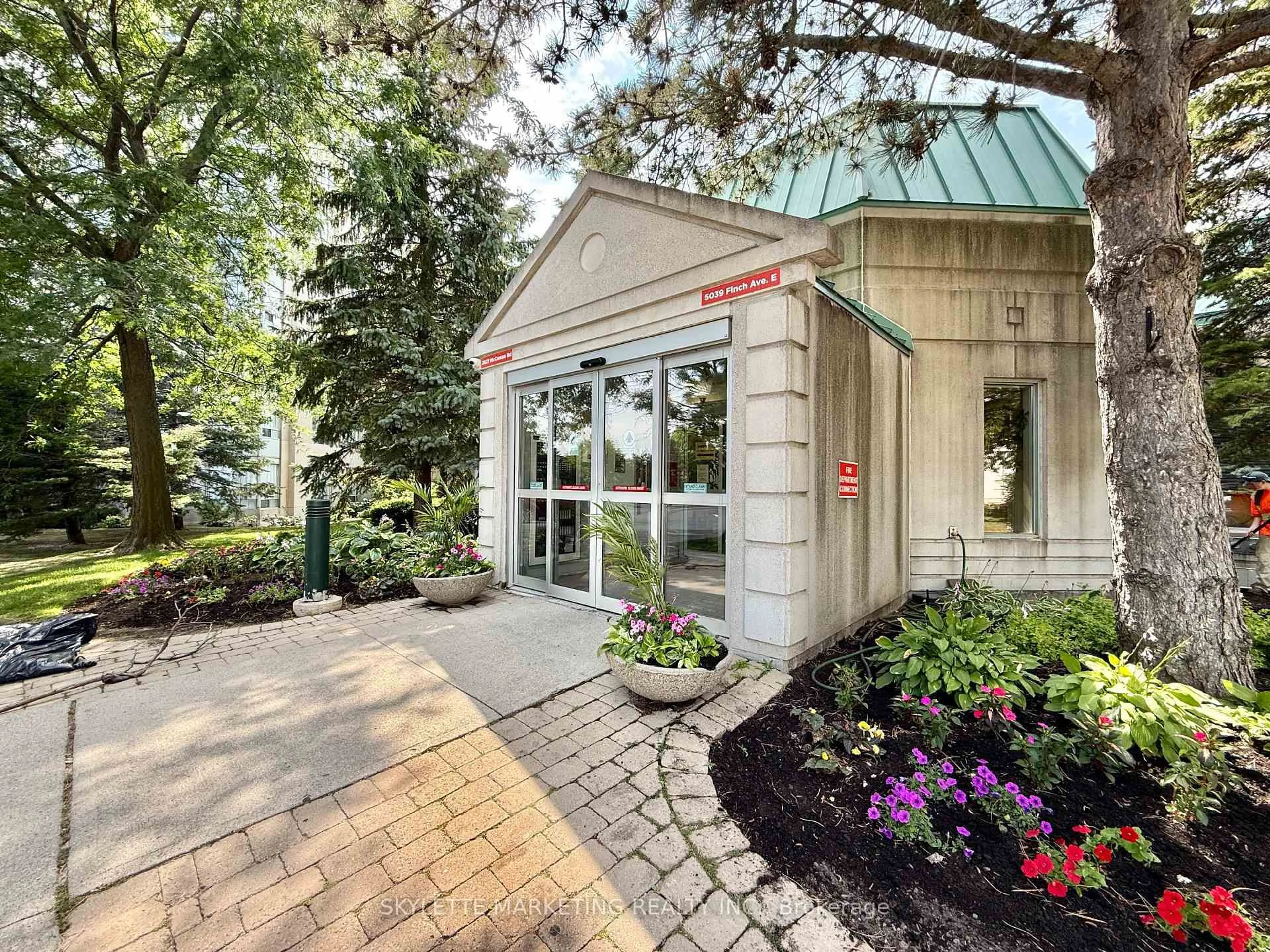 Unknown for 5039 Finch Ave #1109, Toronto Ontario M1S 5L6