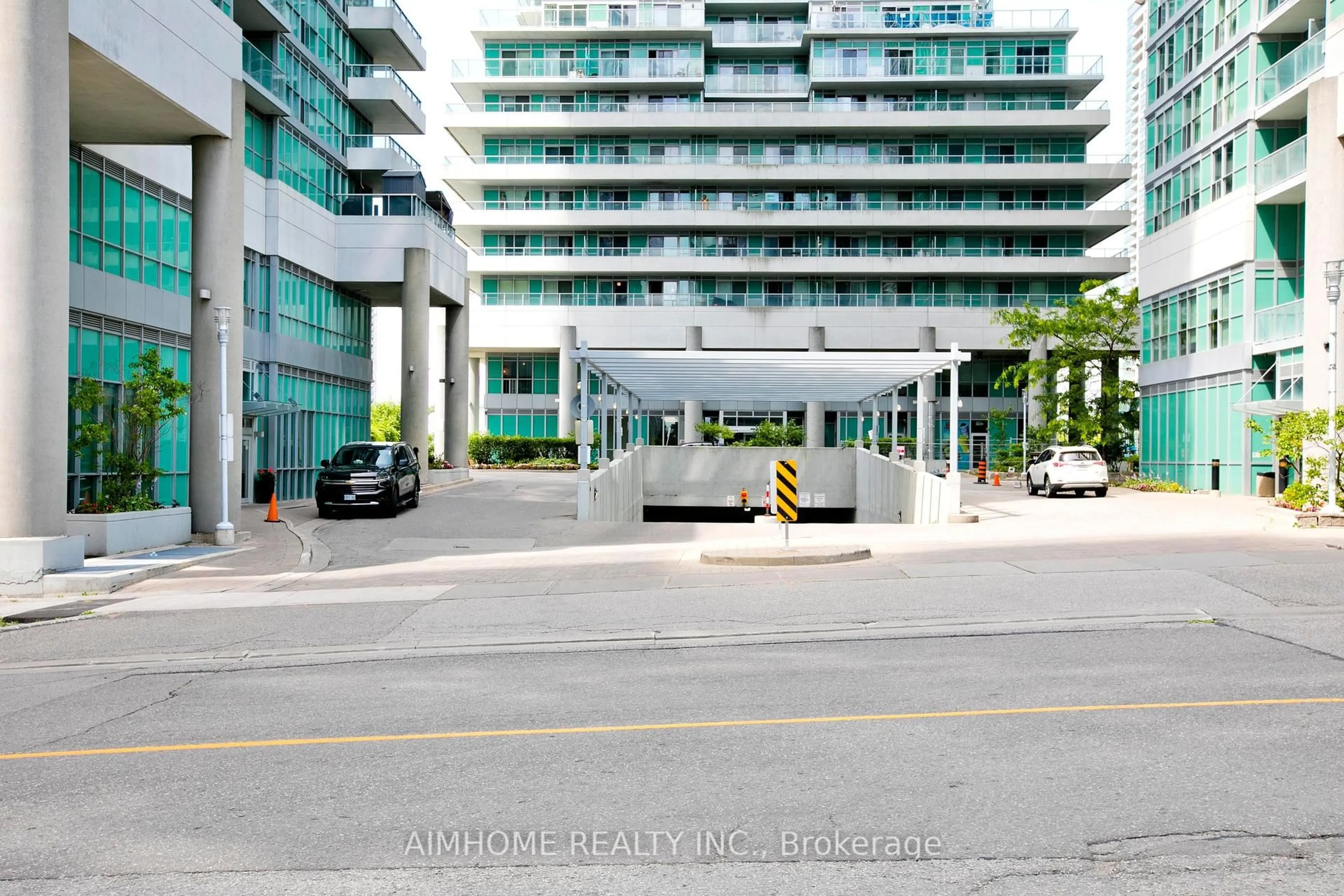 Indoor foyer for 60 Town Centre Crt #2402, Toronto Ontario M1P 0B1