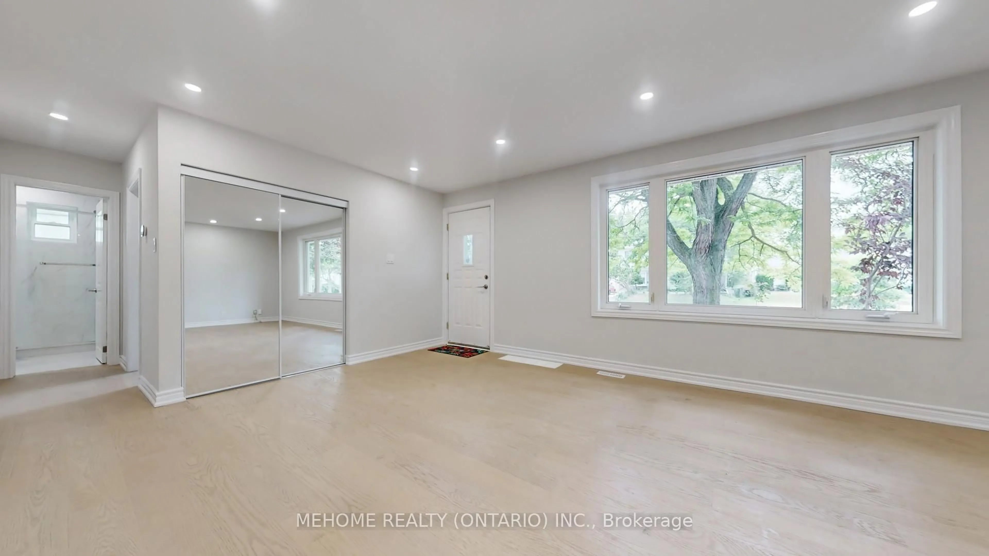 A pic of a room for 41 Bellefontaine St, Toronto Ontario M1S 1J6