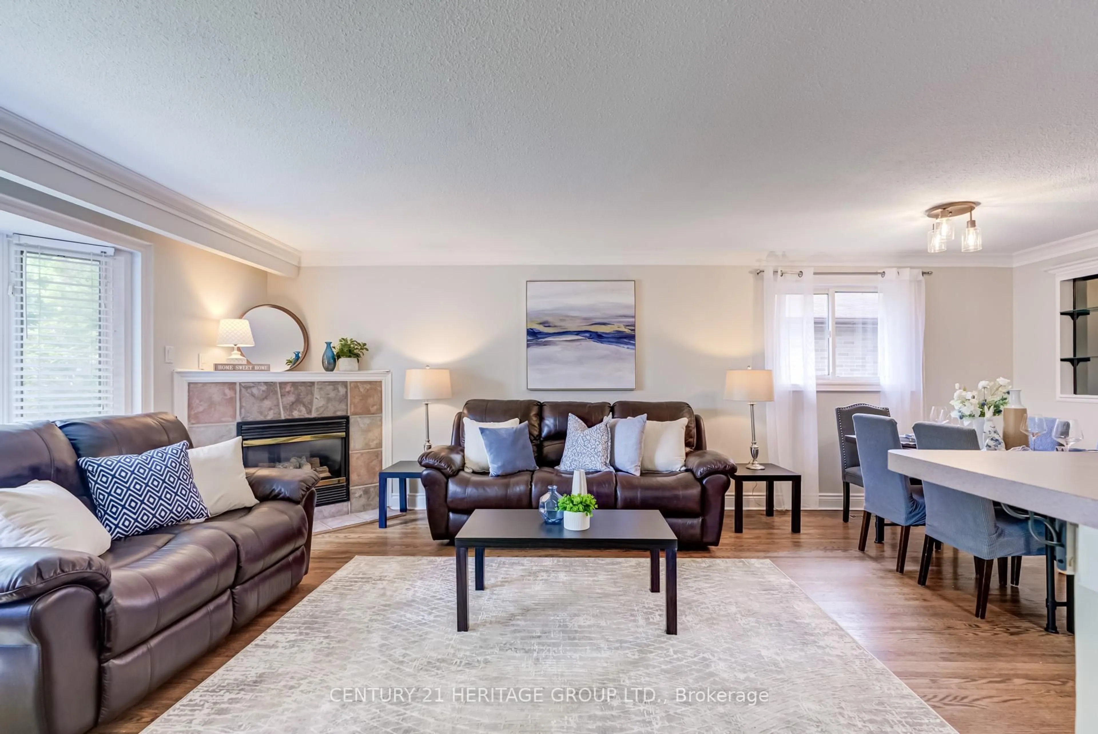 Living room with furniture, unknown for 17 Cowling Cres, Ajax Ontario L1S 2Z6