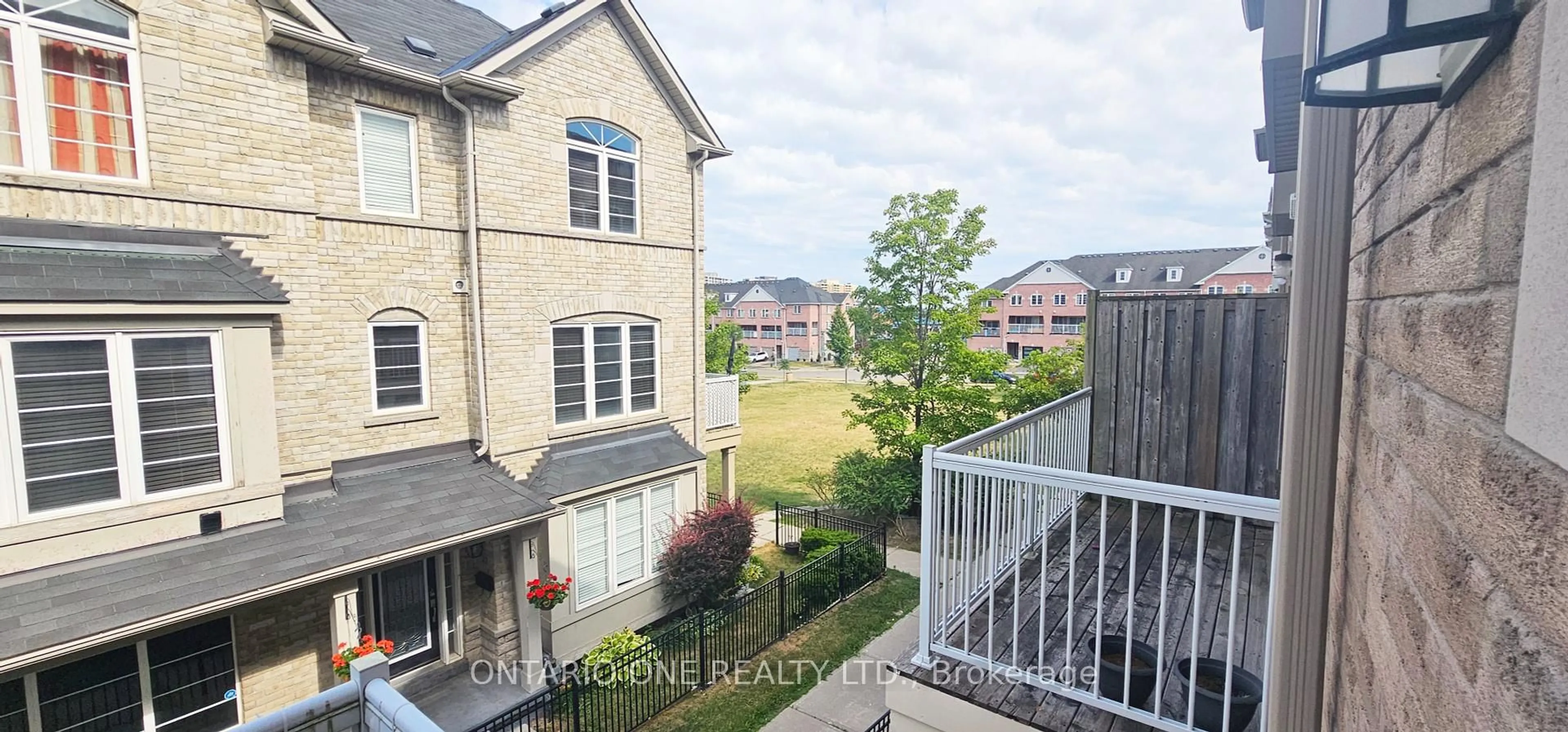 A pic from outside/outdoor area/front of a property/back of a property/a pic from drone, city buildings view from balcony for 19 Talbotshire St, Ajax Ontario L1S 0A6