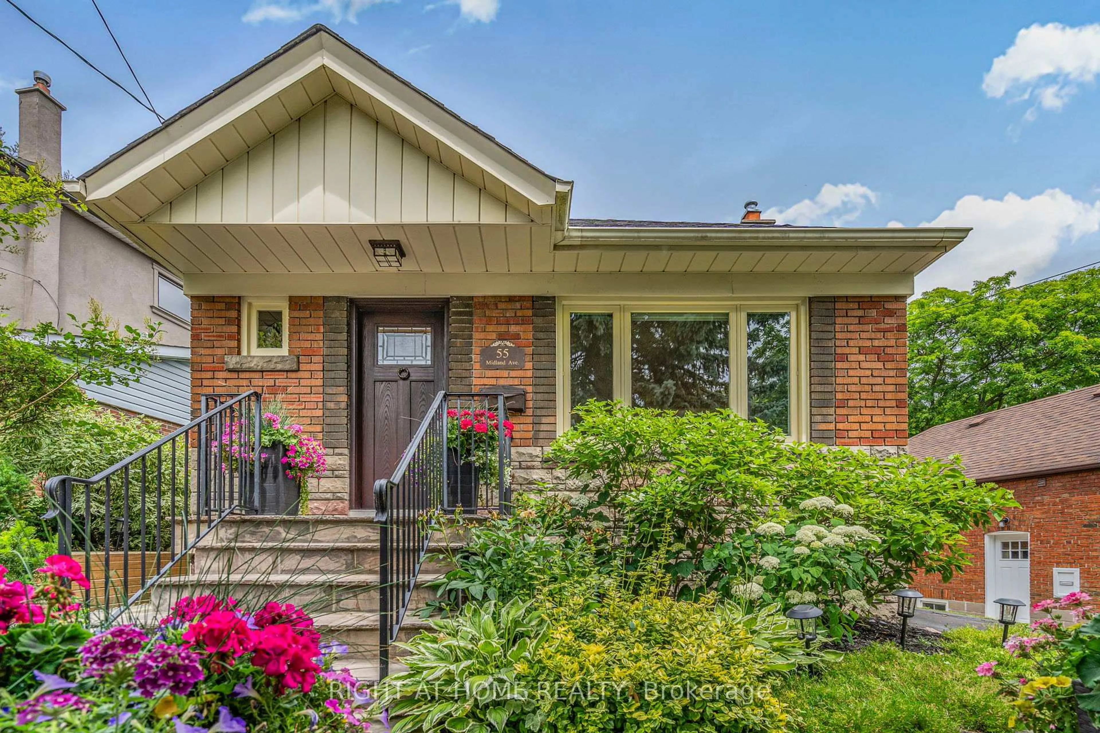 Home with brick exterior material, street for 55 Midland Ave, Toronto Ontario M1N 3Z8