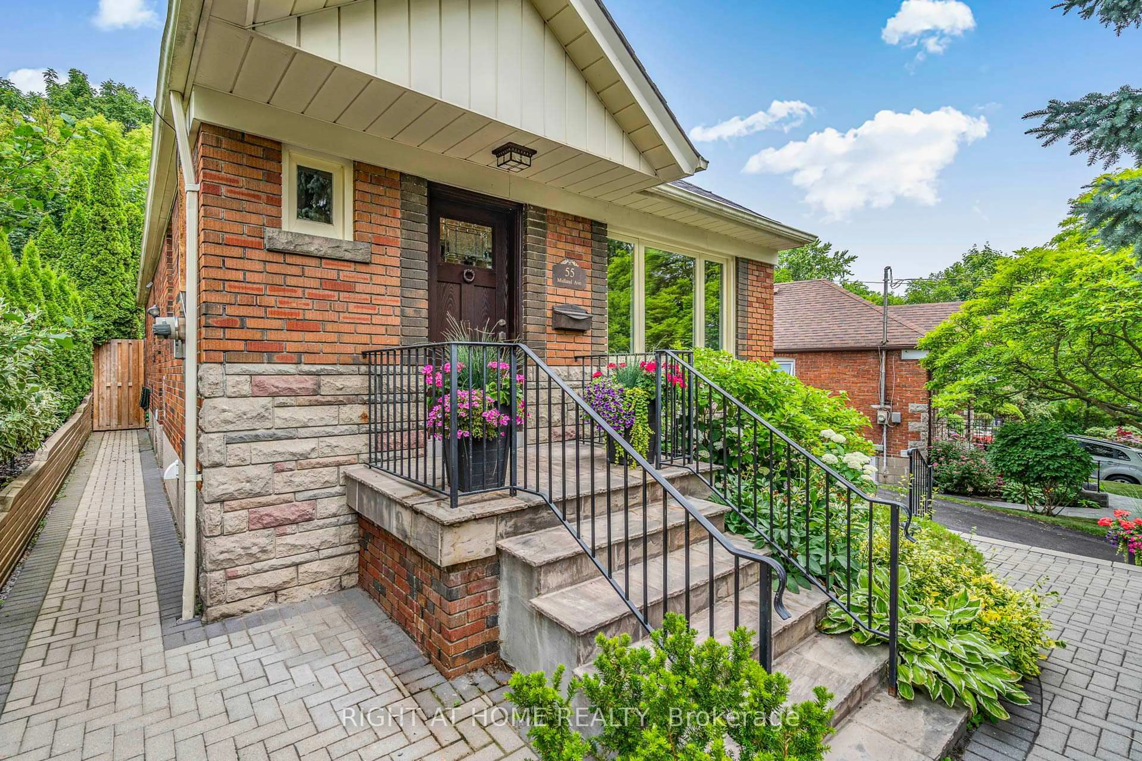 Home with brick exterior material, street for 55 Midland Ave, Toronto Ontario M1N 3Z8