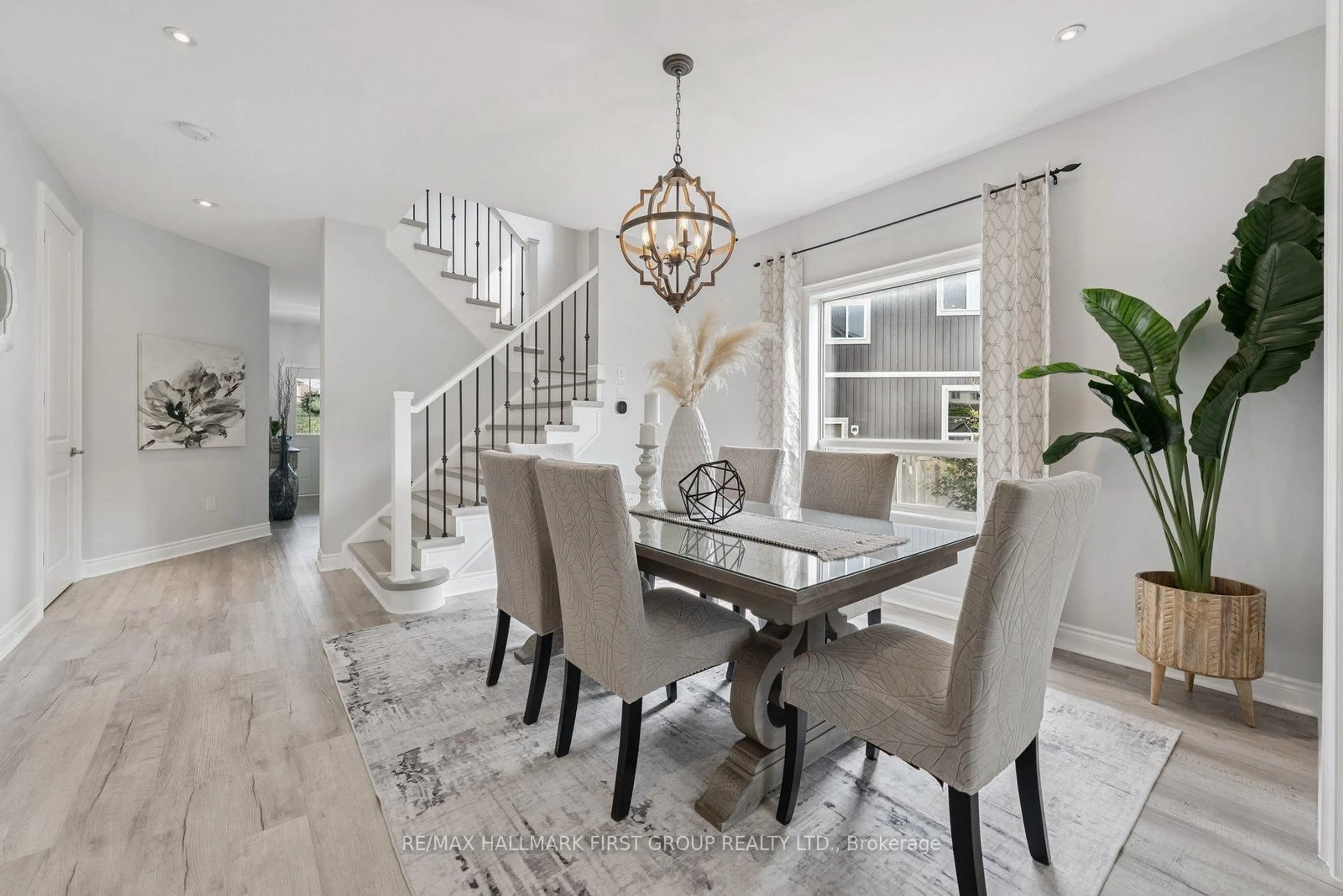 Dining room, unknown for 2576 Standardbred Dr, Oshawa Ontario L1L 0H9