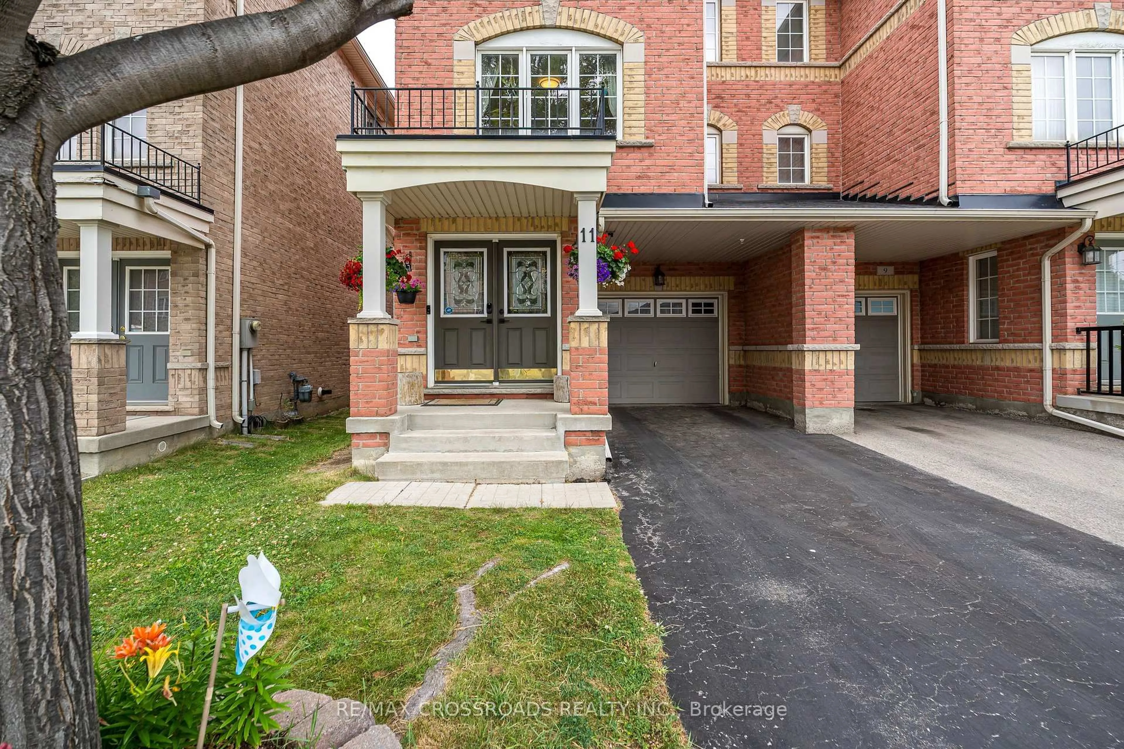Unknown for 11 Pilkington Dr, Toronto Ontario M1L 0B7