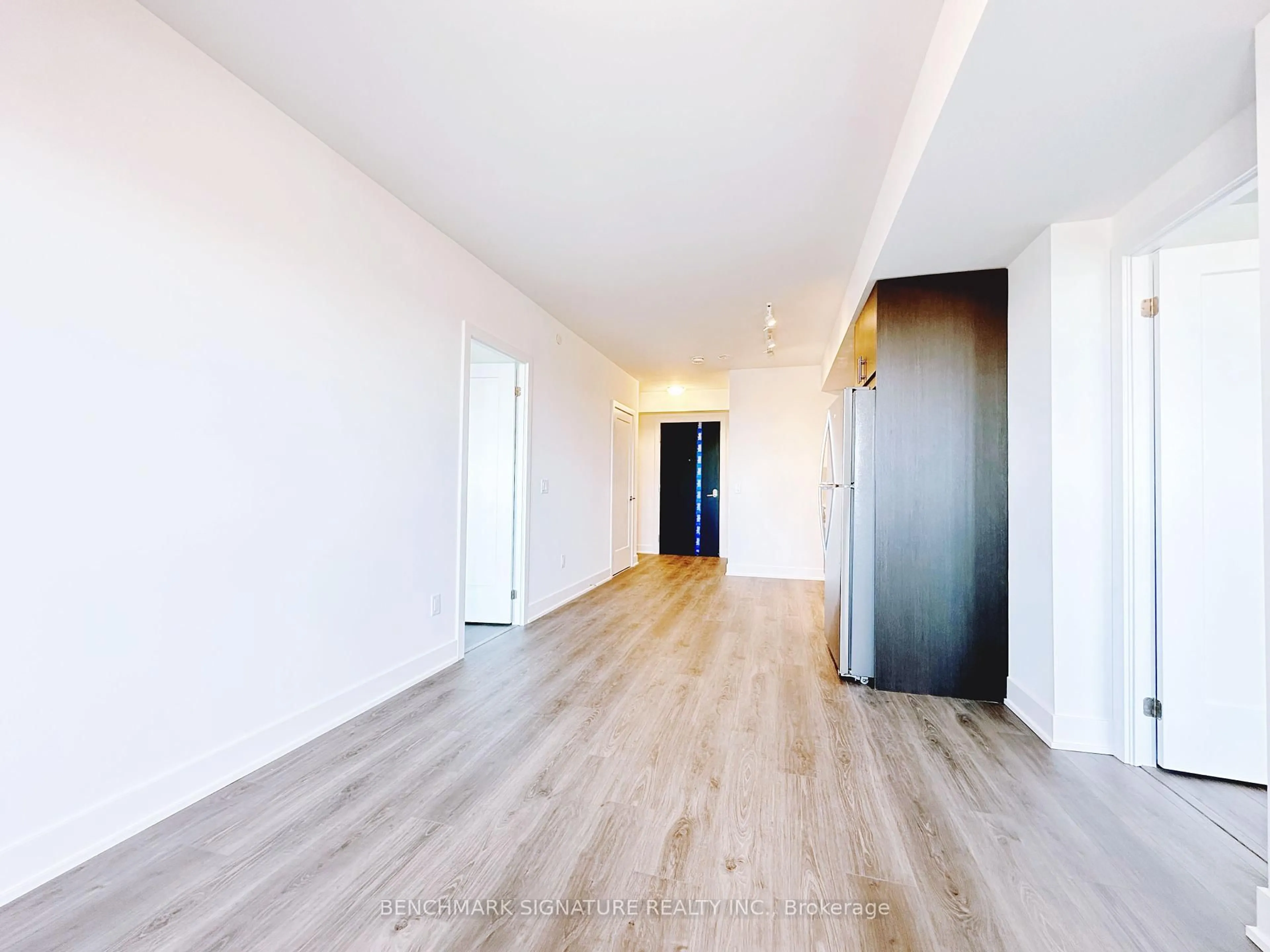 Unknown for 2545 Simcoe St #2318, Oshawa Ontario L1L 0W3