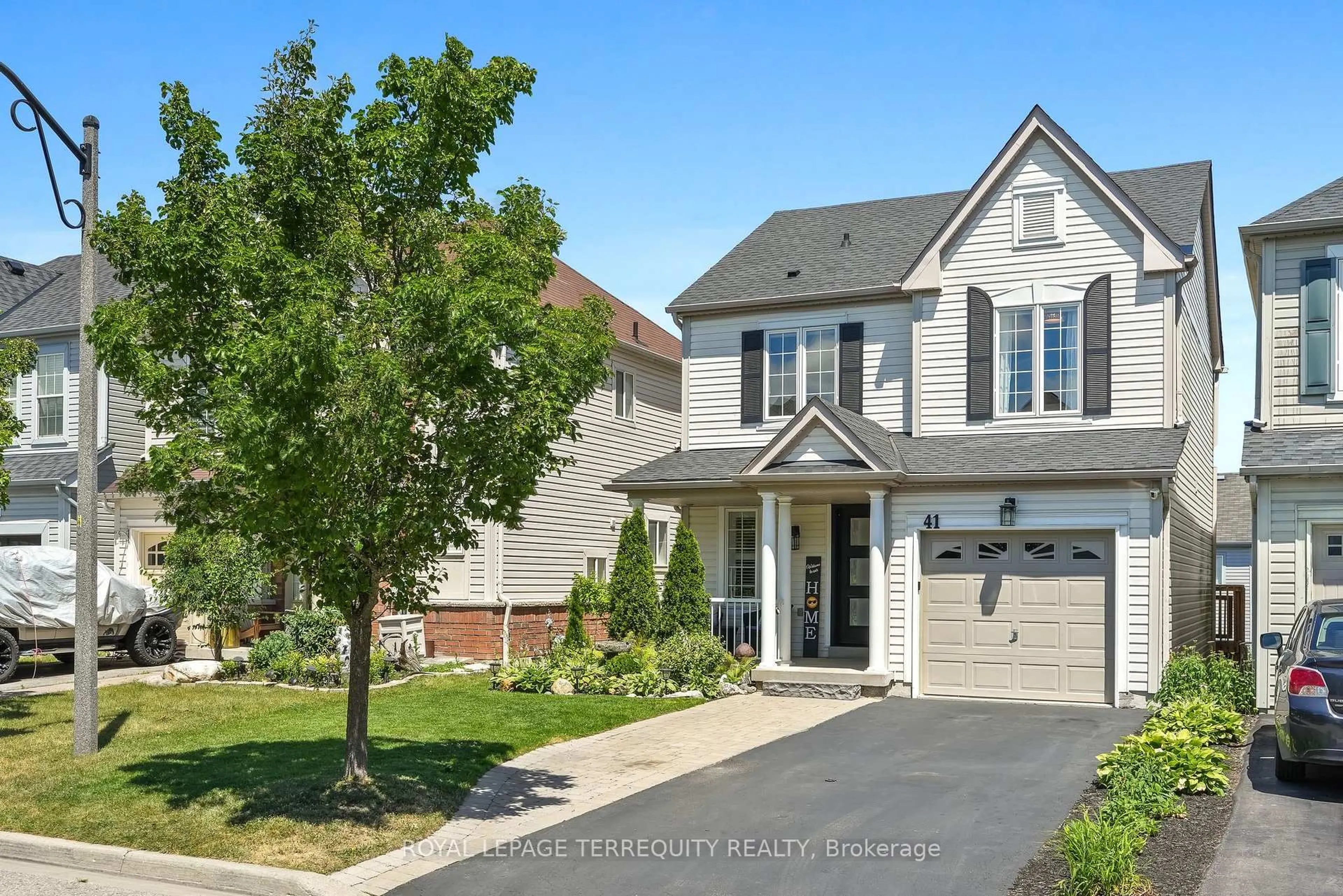 Home with brick exterior material, street for 41 Teardrop Cres, Whitby Ontario L1M 2P1