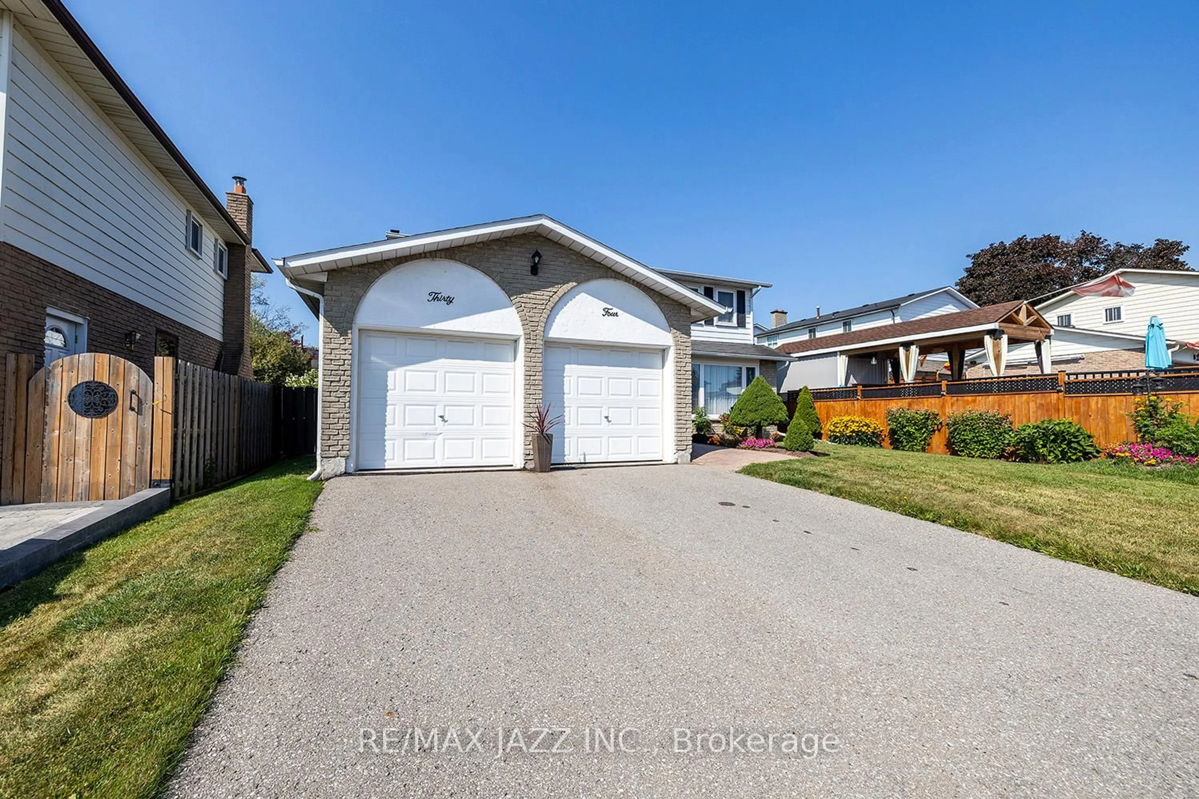 Unknown for 34 Rhonda Blvd, Clarington Ontario L1C 3W5