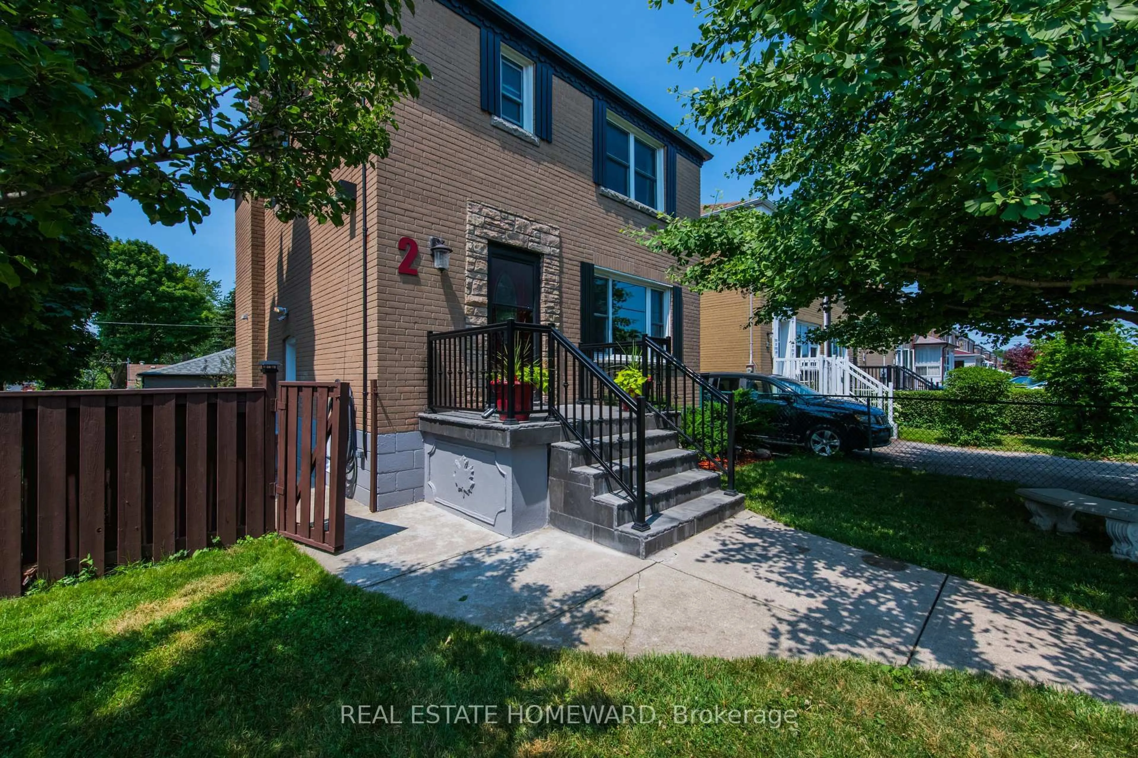 Unknown for 2 Rupert St, Toronto Ontario M1K 1T4