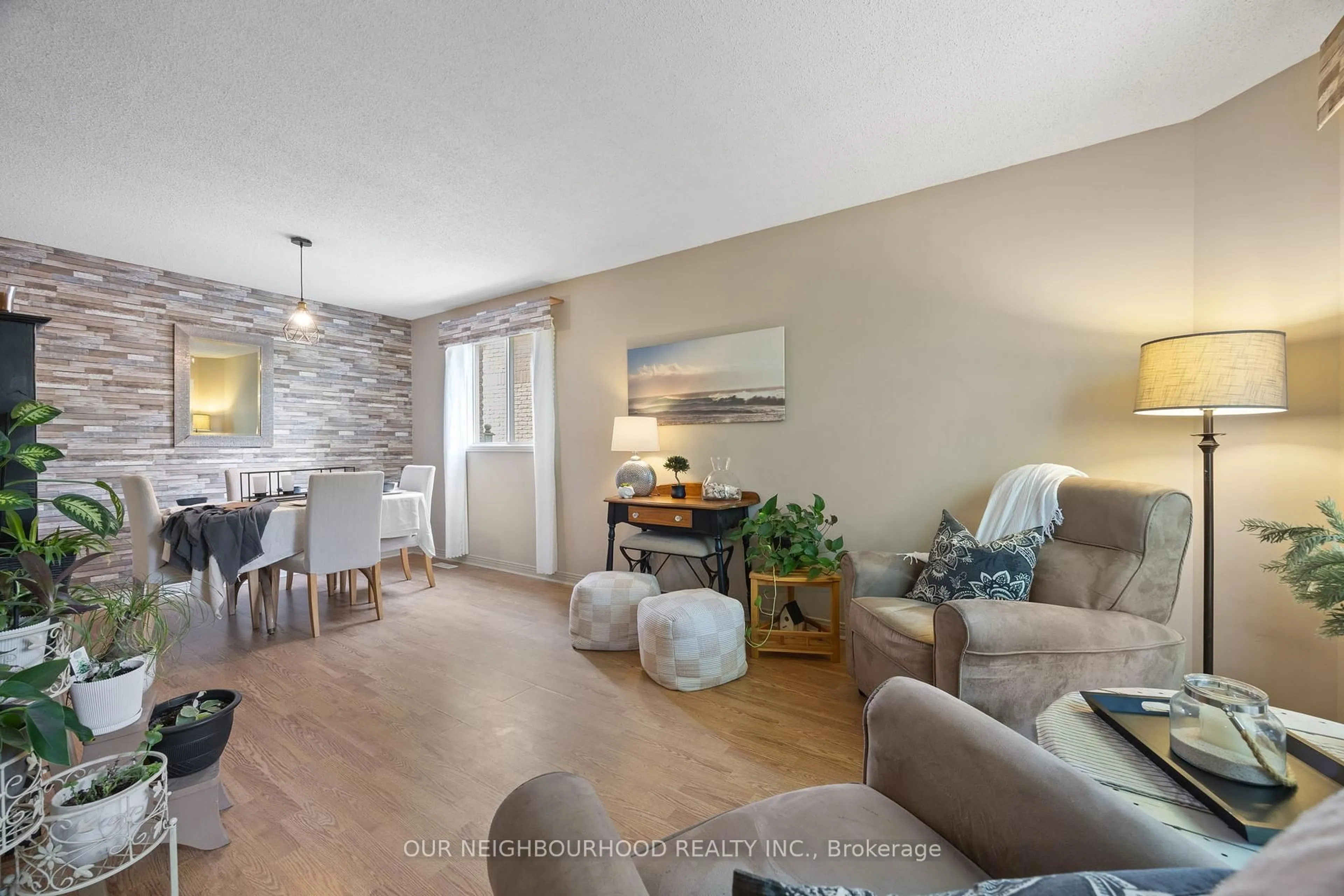 Living room with furniture, unknown for 39 Short Cres, Clarington Ontario L1E 2Z5