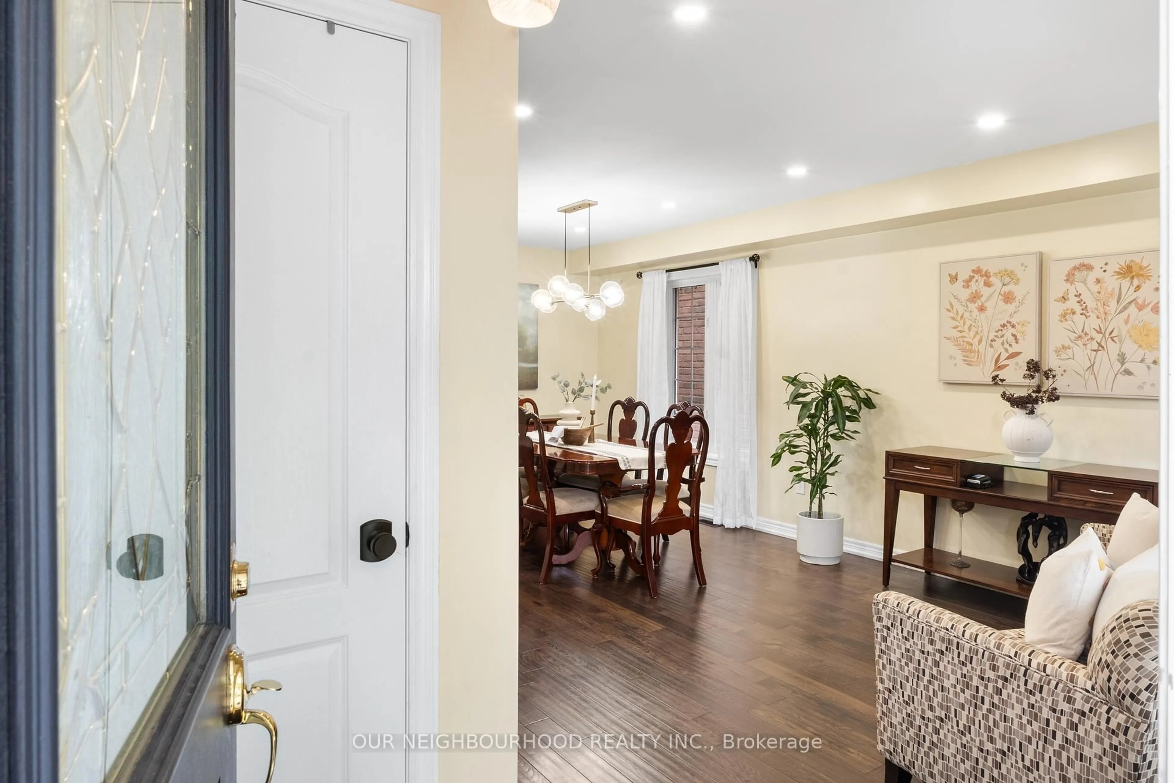 Unknown for 862 Audley Rd, Ajax Ontario L1Z 1M4