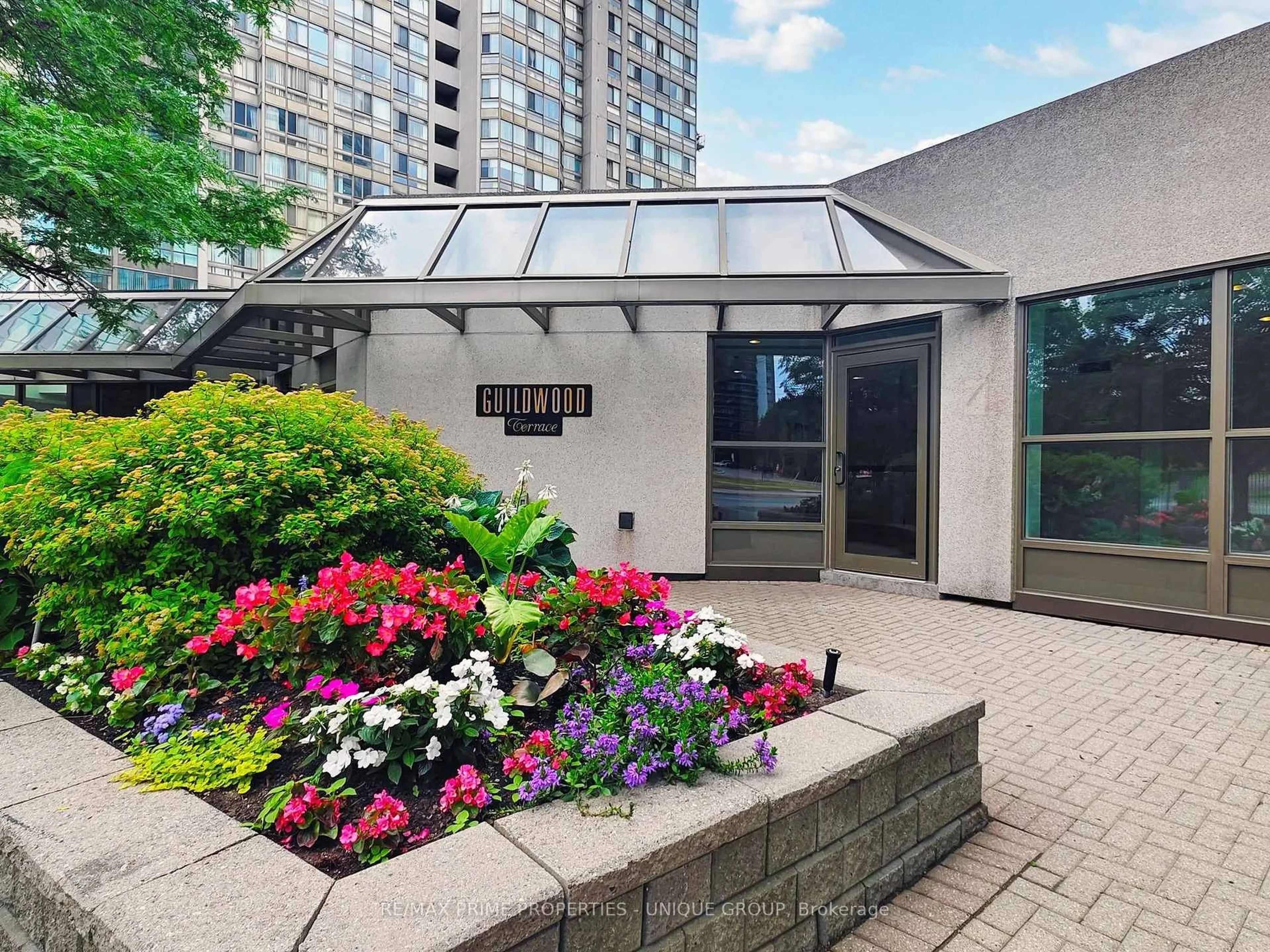 Unknown for 3233 Eglinton Ave #913, Toronto Ontario M1J 3N6