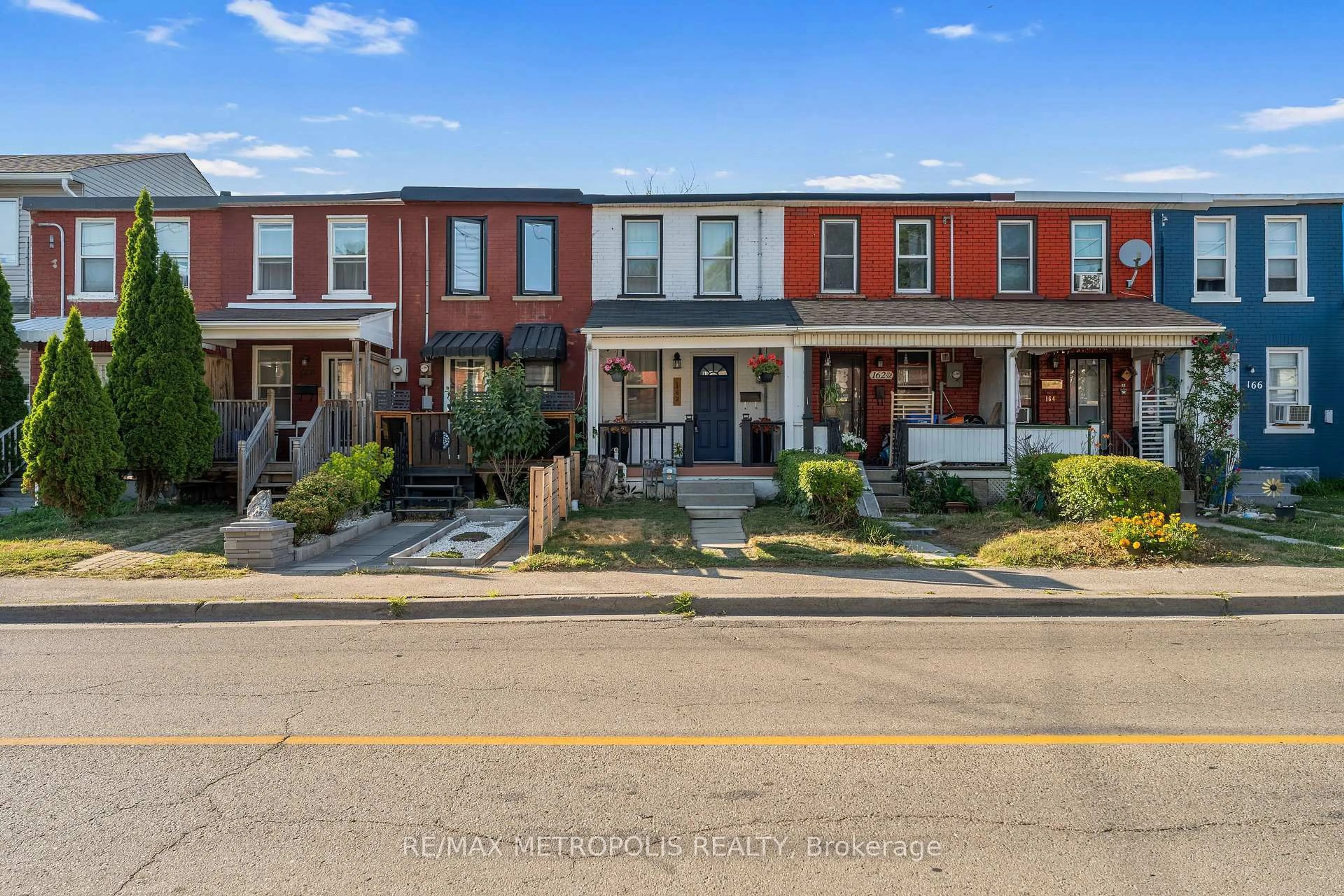 Home with brick exterior material, street for 162 Olive Ave, Oshawa Ontario L1H 2P2