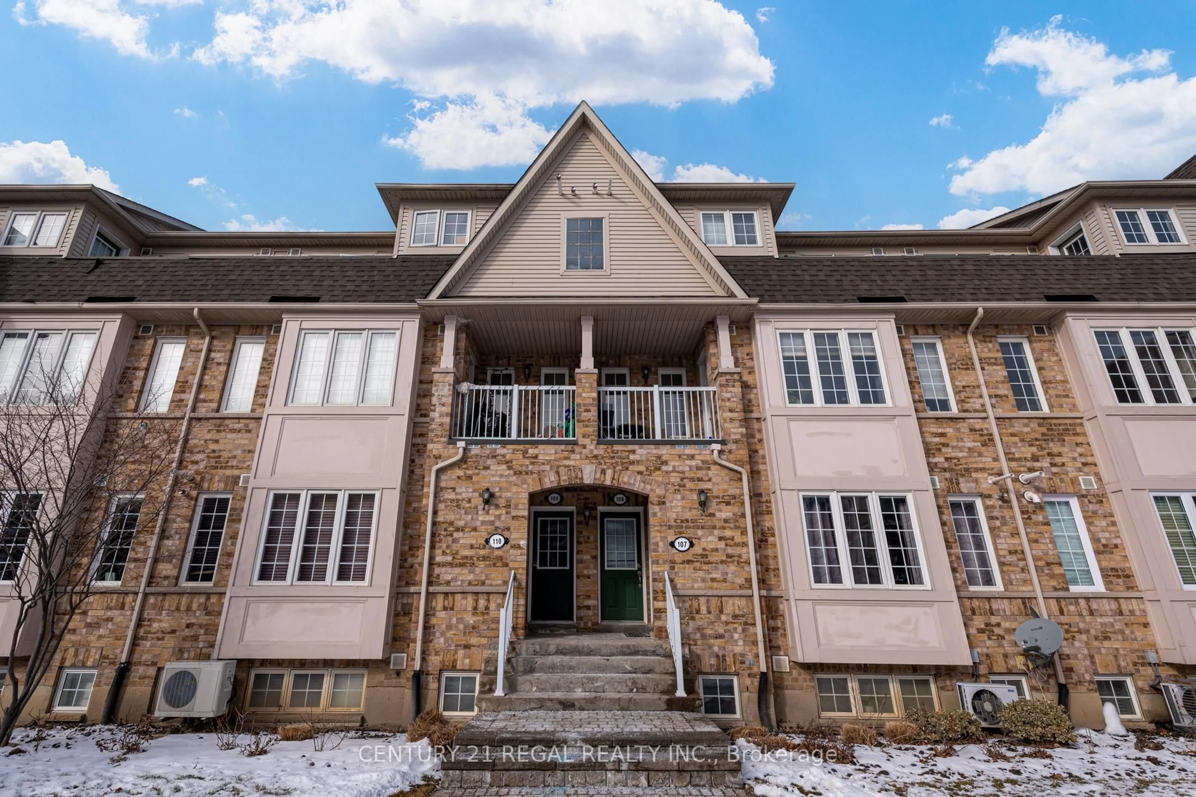 Home with brick exterior material, building for 42 Pinery Tr #109, Toronto Ontario M1B 6K1